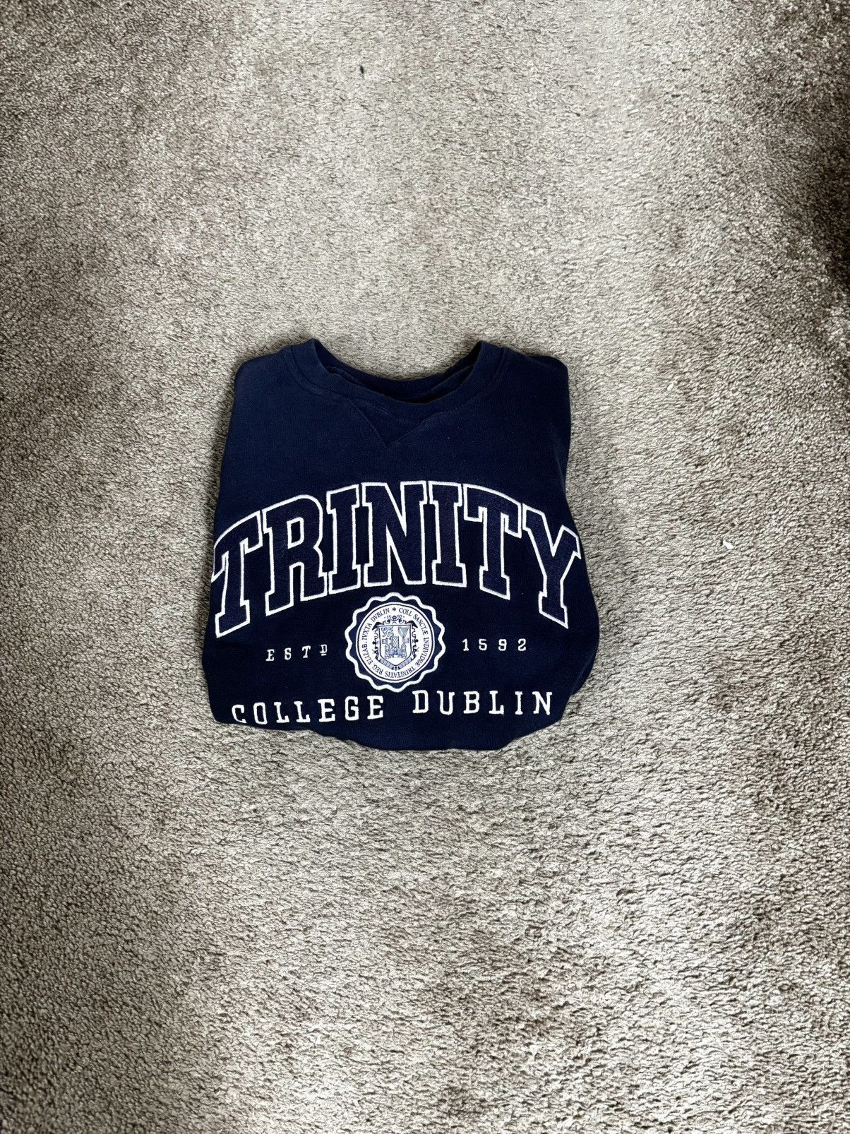 Vintage Trinity College Dublin Sweatshirt Size US S / EU 44-46 / 1 - 2 Thumbnail