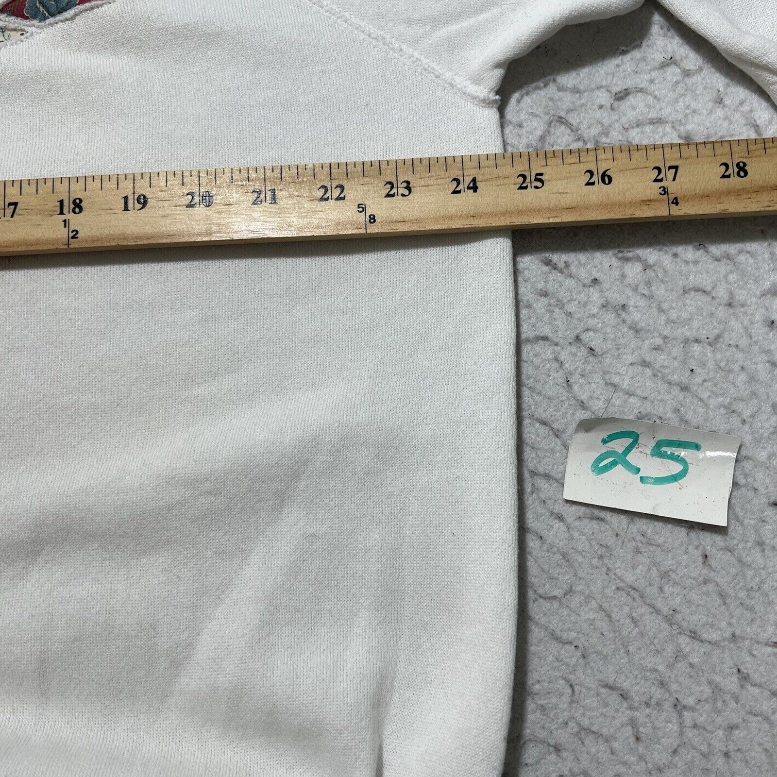 Hanes Vintage Hanes Crewneck Sweatshirt Snowflake Embroidery USA Size XL / US 12-14 / IT 48-50 - 8 Thumbnail