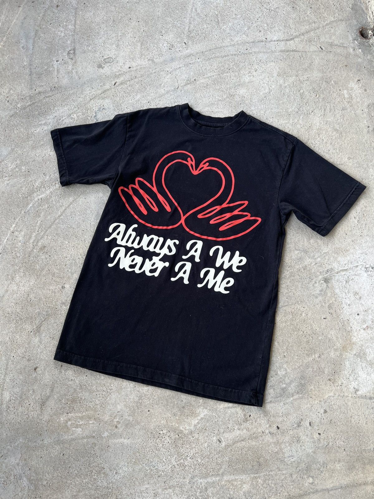 Market Market Always A We Never A Me Tee Size US S / EU 44-46 / 1 - 1 Thumbnail
