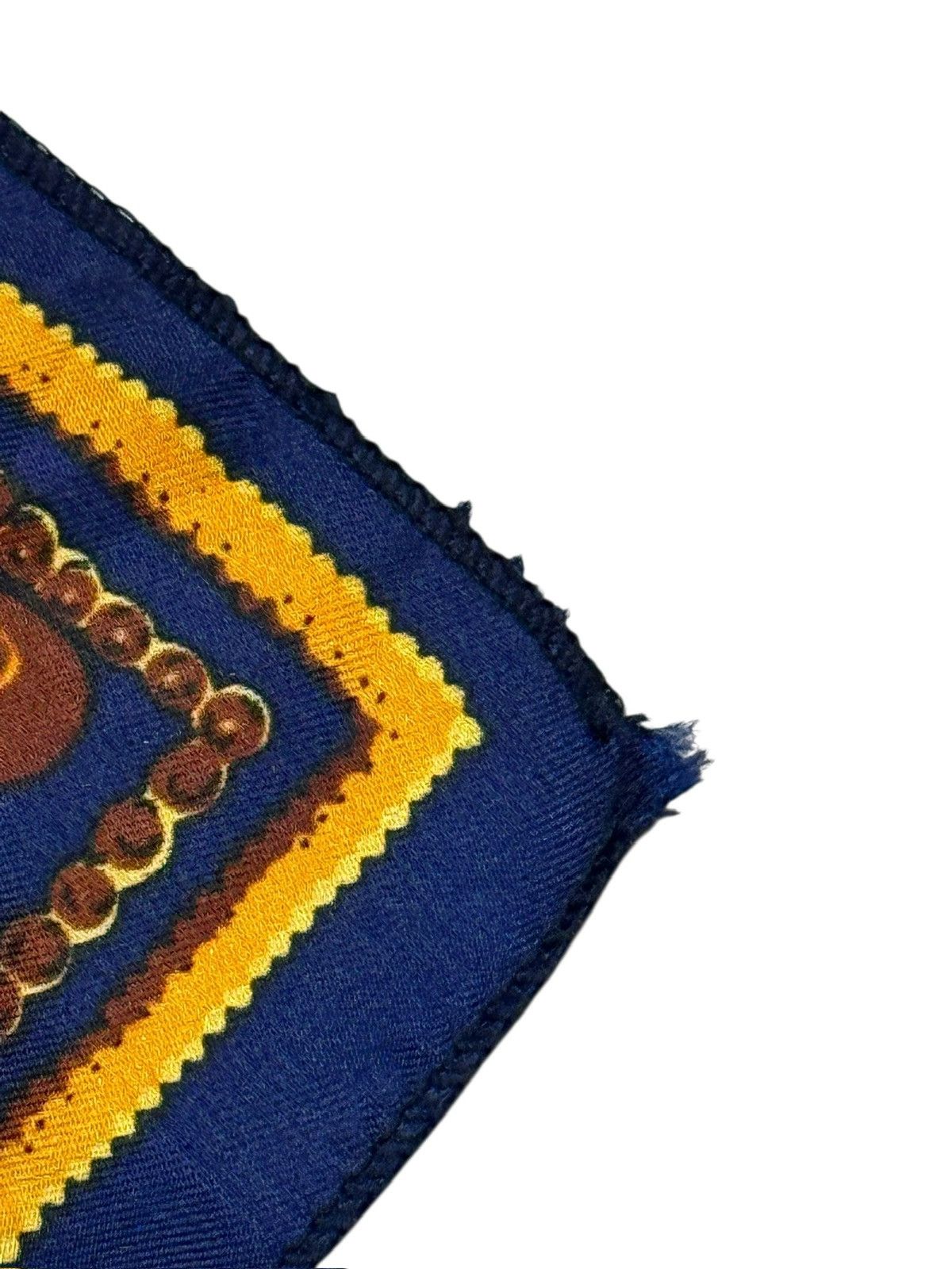 Versace Gianni Versace Silk Moon Sun Stars Zodiac Shawl Scarf Size ONE SIZE - 10 Thumbnail