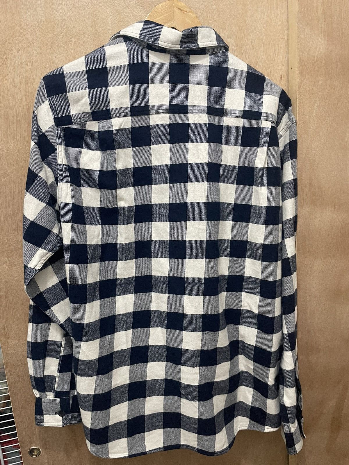 Uniqlo Uniqlo mens flannel long sleeve shirt size medium brand new Size US M / EU 48-50 / 2 - 5 Thumbnail