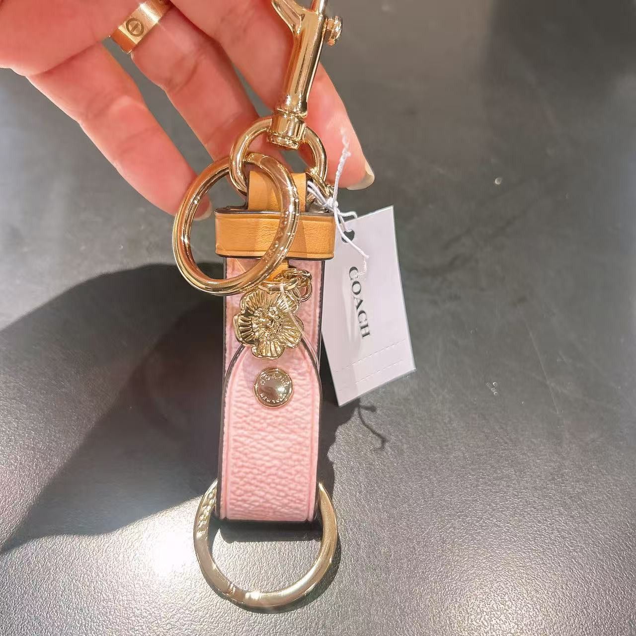 Coach Trigger Snap Bag Charm In Signature Canvas Heart Charm CEA24 Size ONE SIZE - 3 Thumbnail