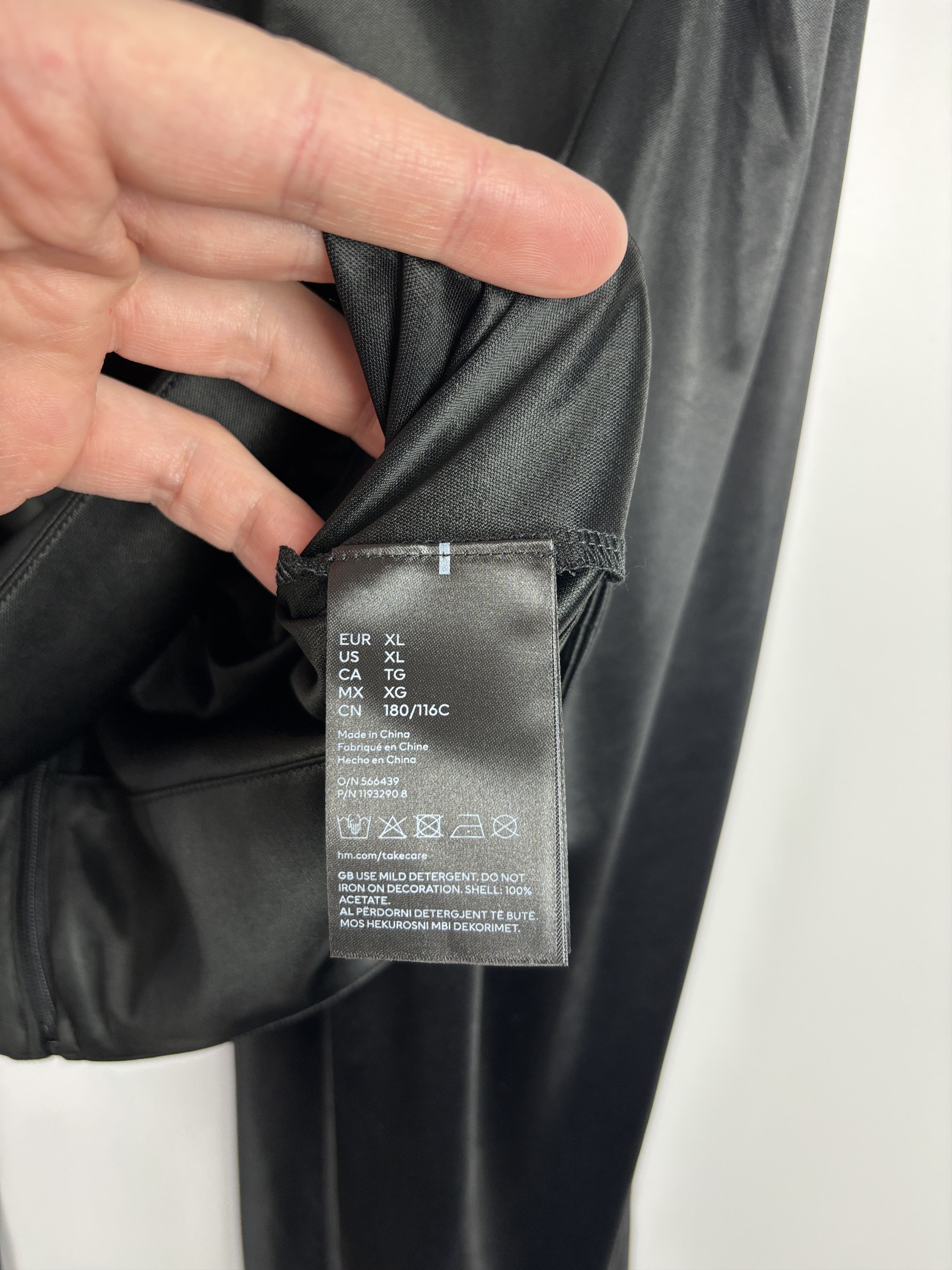 H&M × Paco Rabanne Paco Rabanne x H&M Blouse Buckle-Detail Top Black Size XL Size XL / US 12-14 / IT 48-50 - 8 Thumbnail