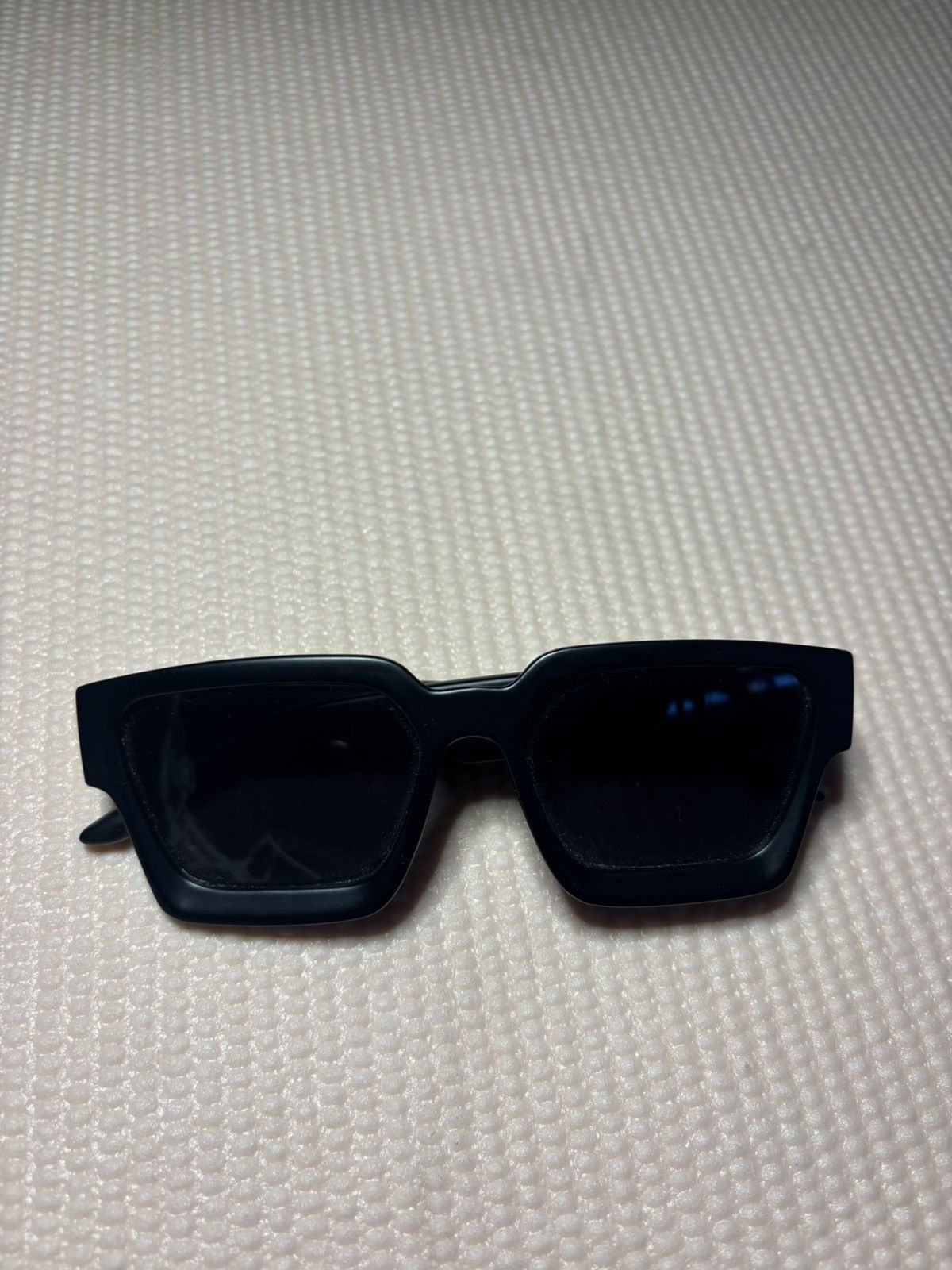 Vintage Classic sunglasses Size ONE SIZE - 2 Thumbnail