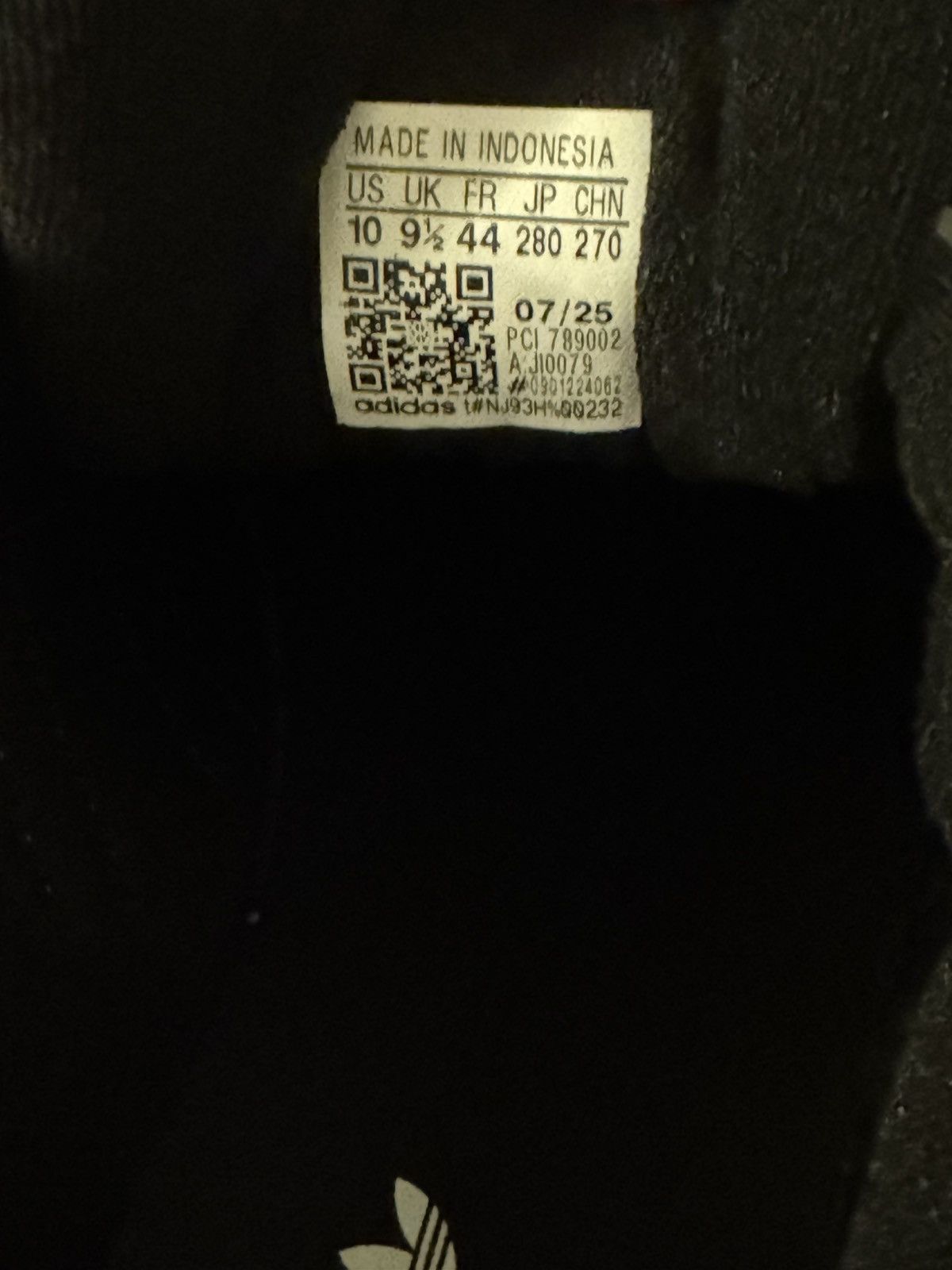 Adidas Adidas Superstar Size US 10 / EU 43 - 6 Thumbnail