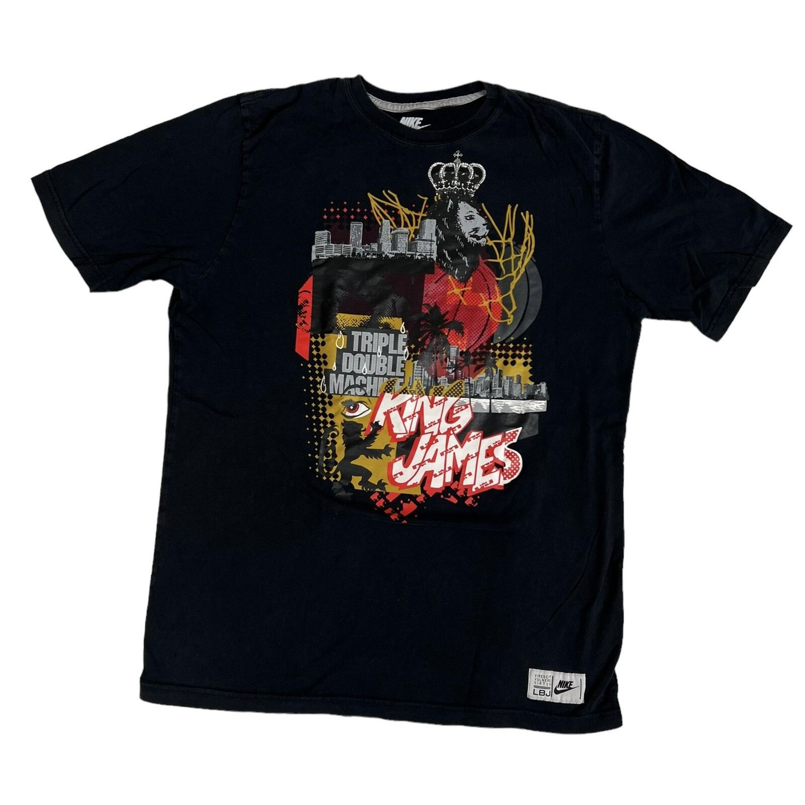 Nike Vintage Nike Lebron James T-Shirt Size XL King James “Triple Size US XL / EU 56 / 4 - 1 Thumbnail