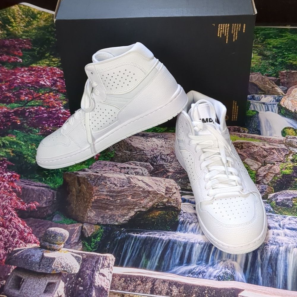 Jordan Brand Jordan Jumpman access white high tops size 10.5 Size US 10.5 / EU 43-44 - 2 Thumbnail