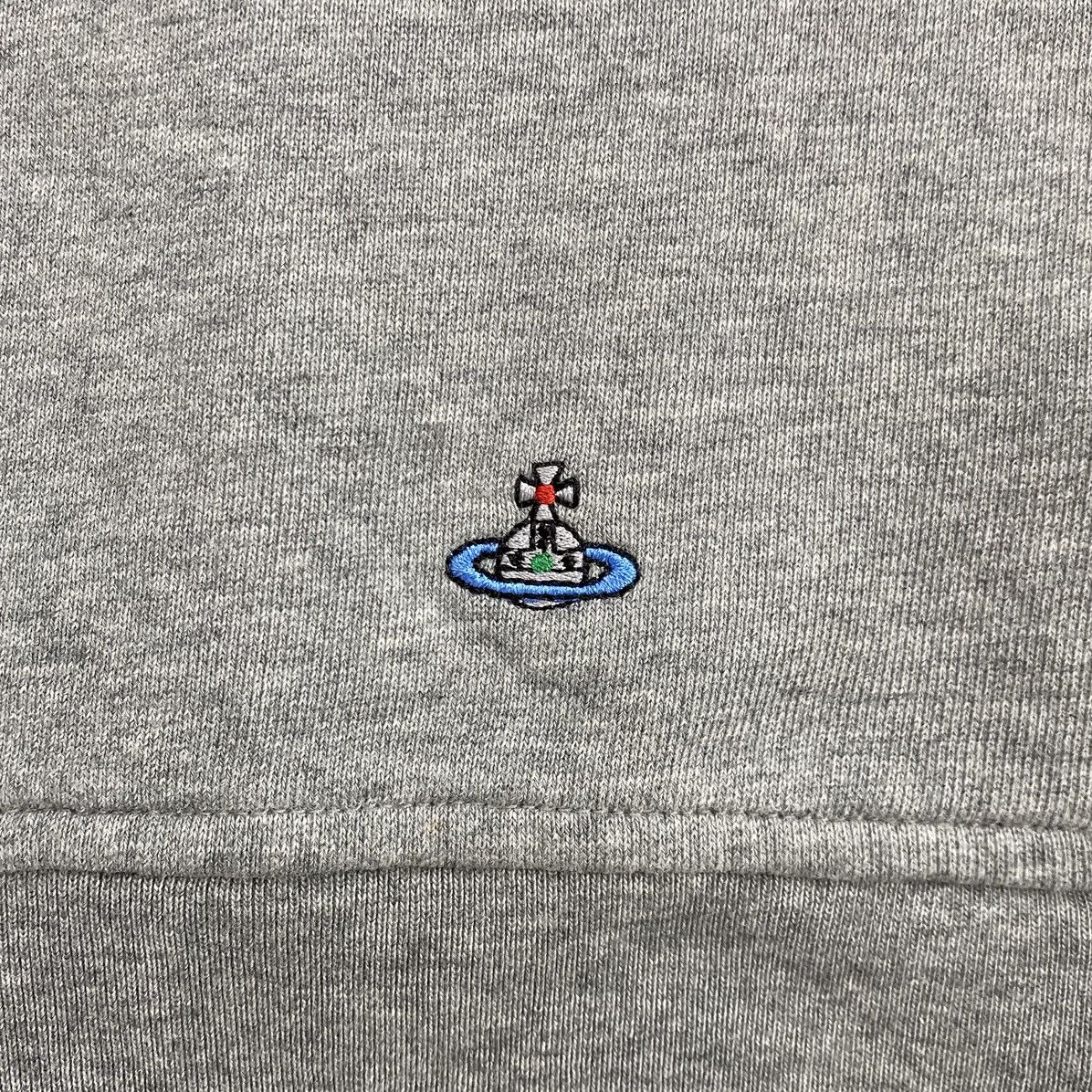 Vivienne Westwood 2000s Vivienne Westwood Climate Revolution Grey Sweatshirt Size US S / EU 44-46 / 1 - 6 Thumbnail