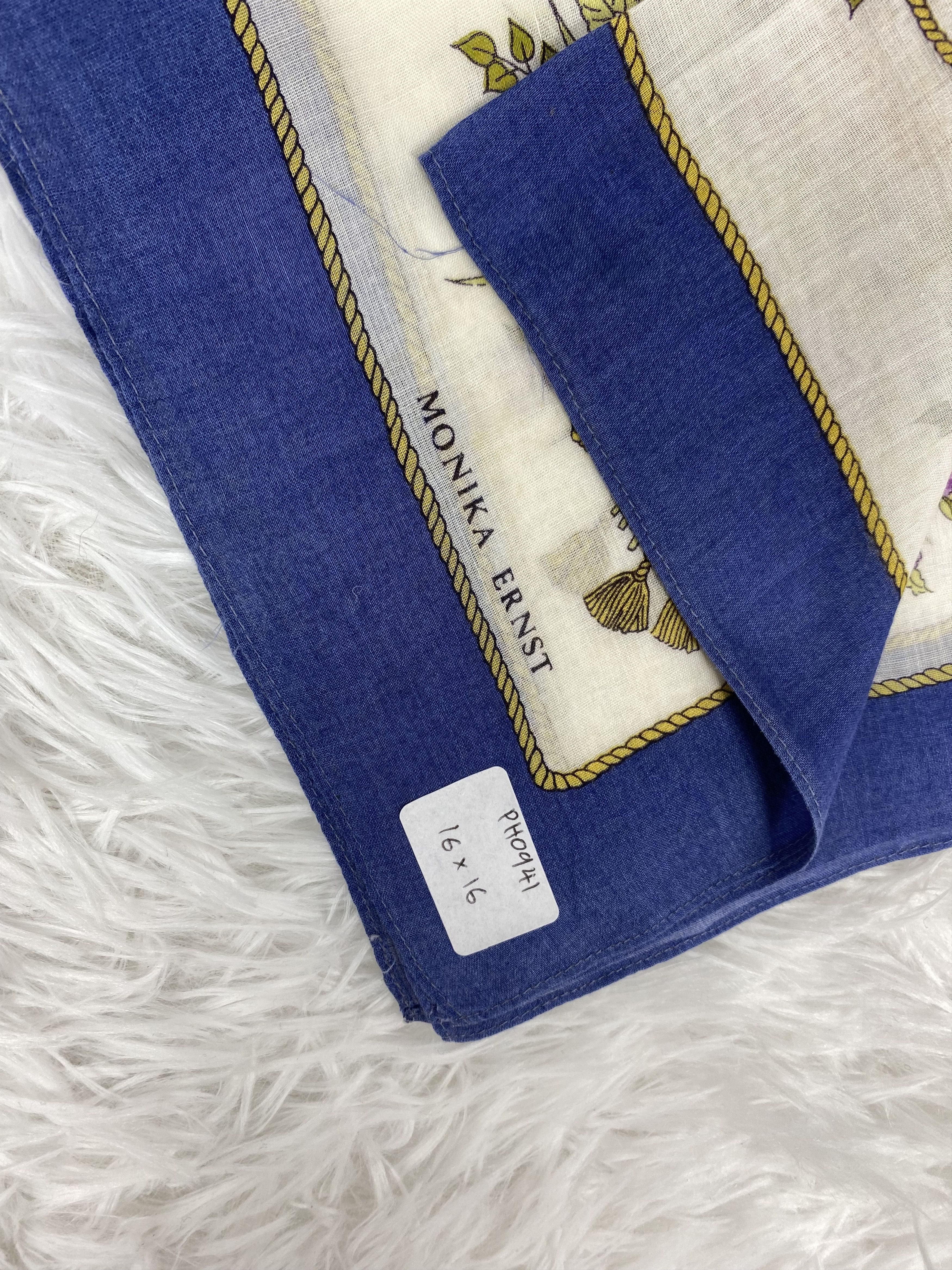 Designer × Vintage Vintage Monika Ernst Handkerchief Neckerchief PH0941 Size ONE SIZE - 2 Thumbnail