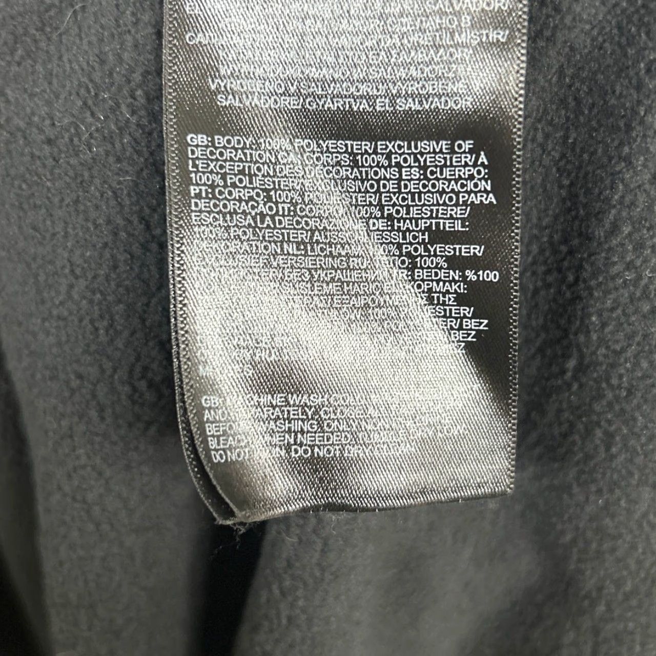 The North Face The North Face Womens Sweater Black 1/4 Zip Lightweight Super Soft Medium Size M / US 6-8 / IT 42-44 - 5 Thumbnail