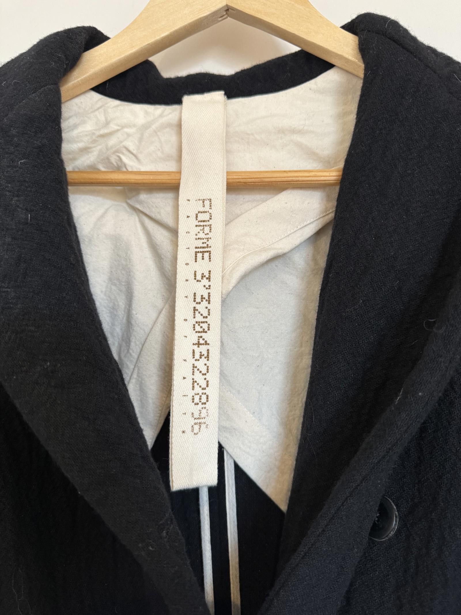 Designer Formed Expression Coat. Very Unique. Tie Waist. UK 12. Black Size M / US 6-8 / IT 42-44 - 6 Thumbnail
