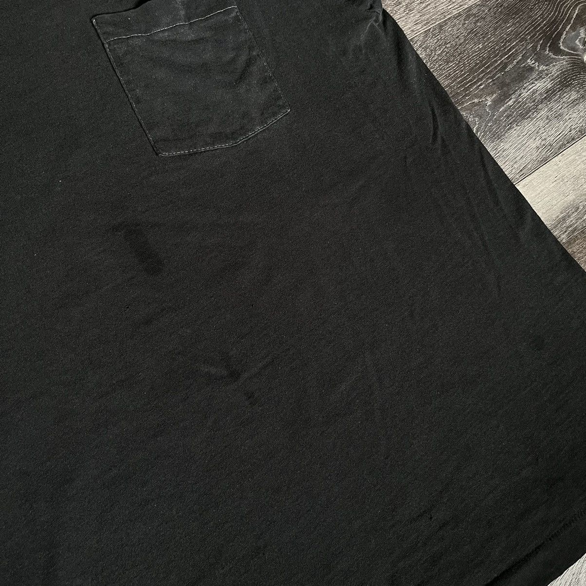 Vintage Vintage 1990s Fruit of the Loom Pocket Blank Black Tee Faded Size US XL / EU 56 / 4 - 4 Thumbnail