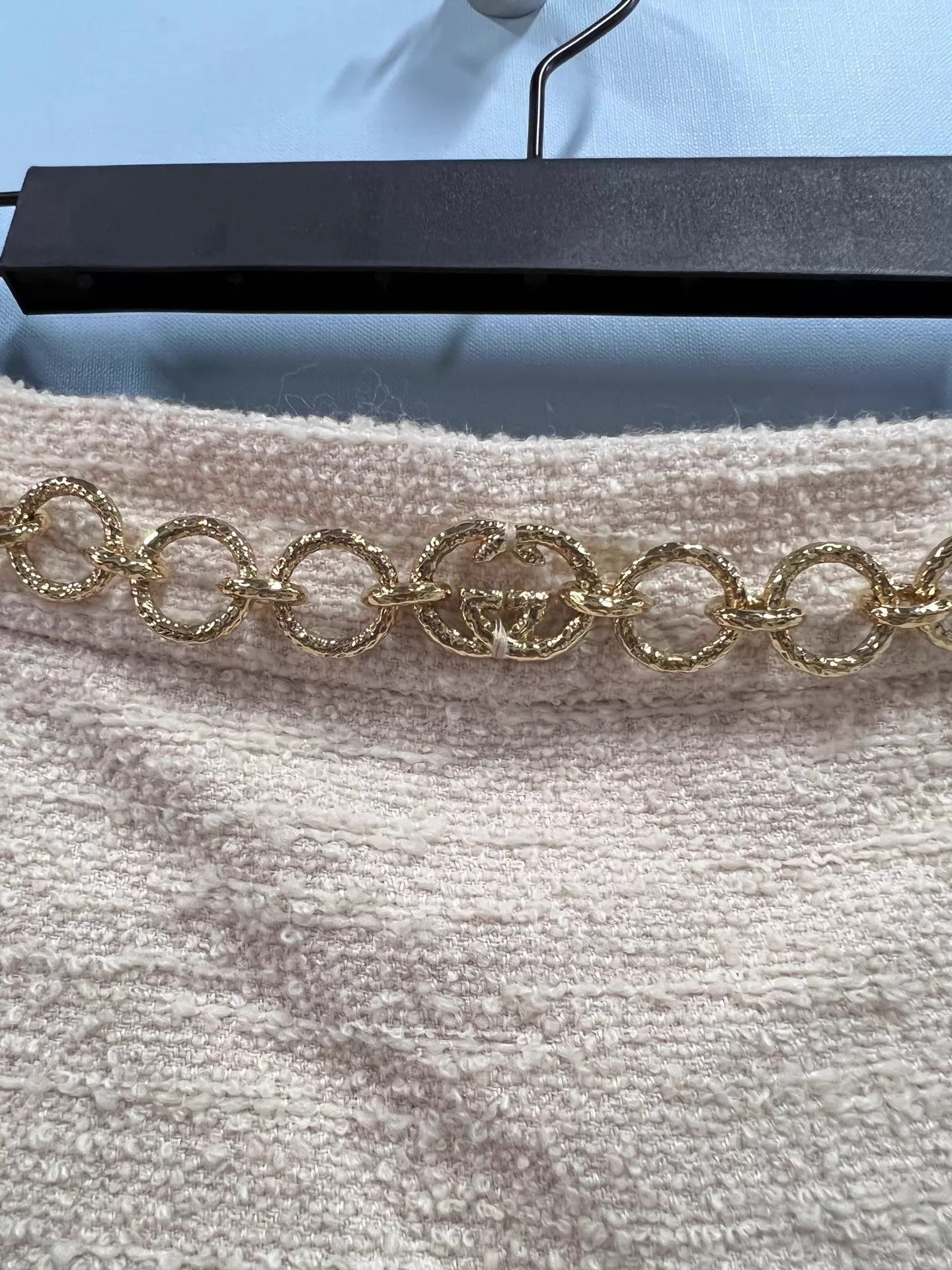 Gucci Gucci Women's White Tweed Chain Detail Mini Skirt 38 99 New Size 26" / US 2 / IT 38 - 3 Thumbnail