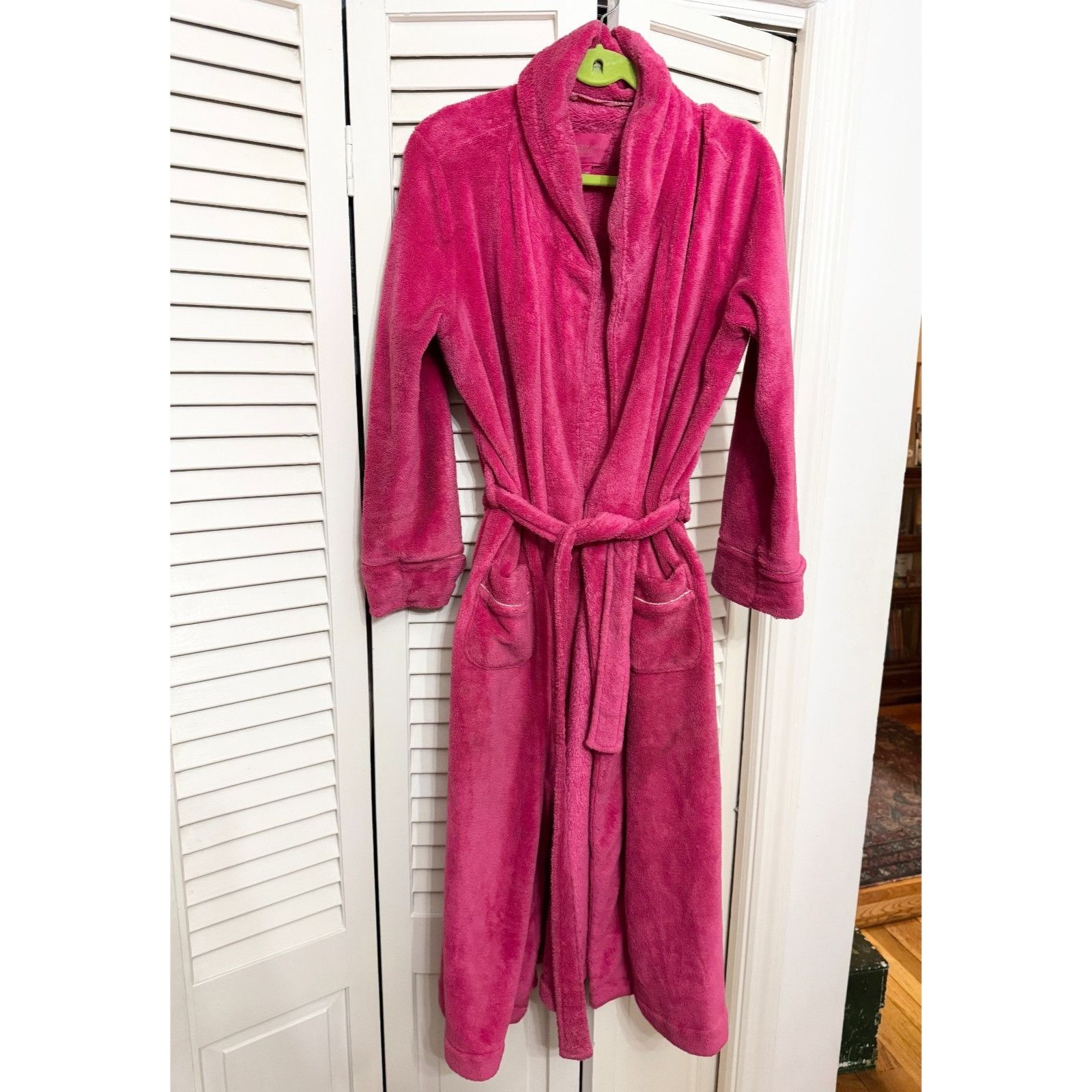 Victoria's Secret Victoria's Secret pink fuzzy robe size M Size M / US 6-8 / IT 42-44 - 3 Thumbnail