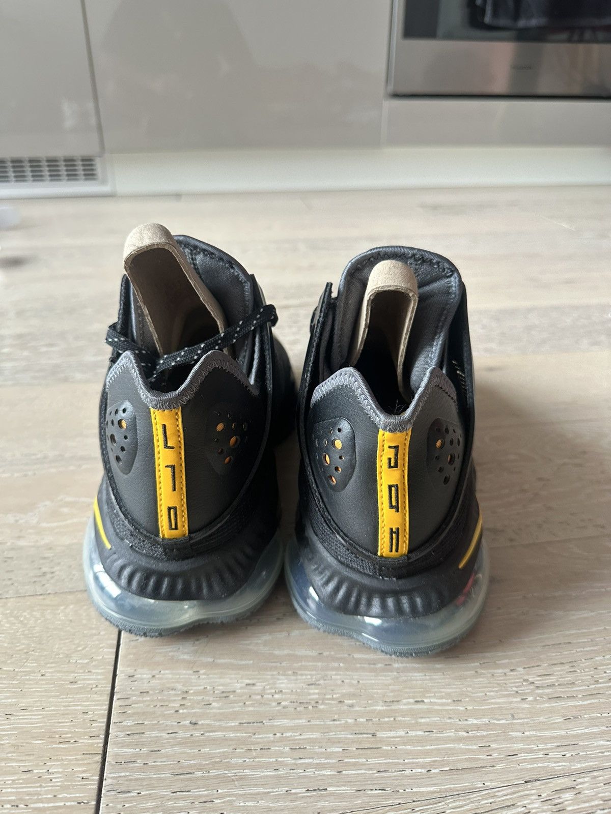 Nike Nike Lebron 19 Witness Low Size US 10 / EU 43 - 6 Thumbnail
