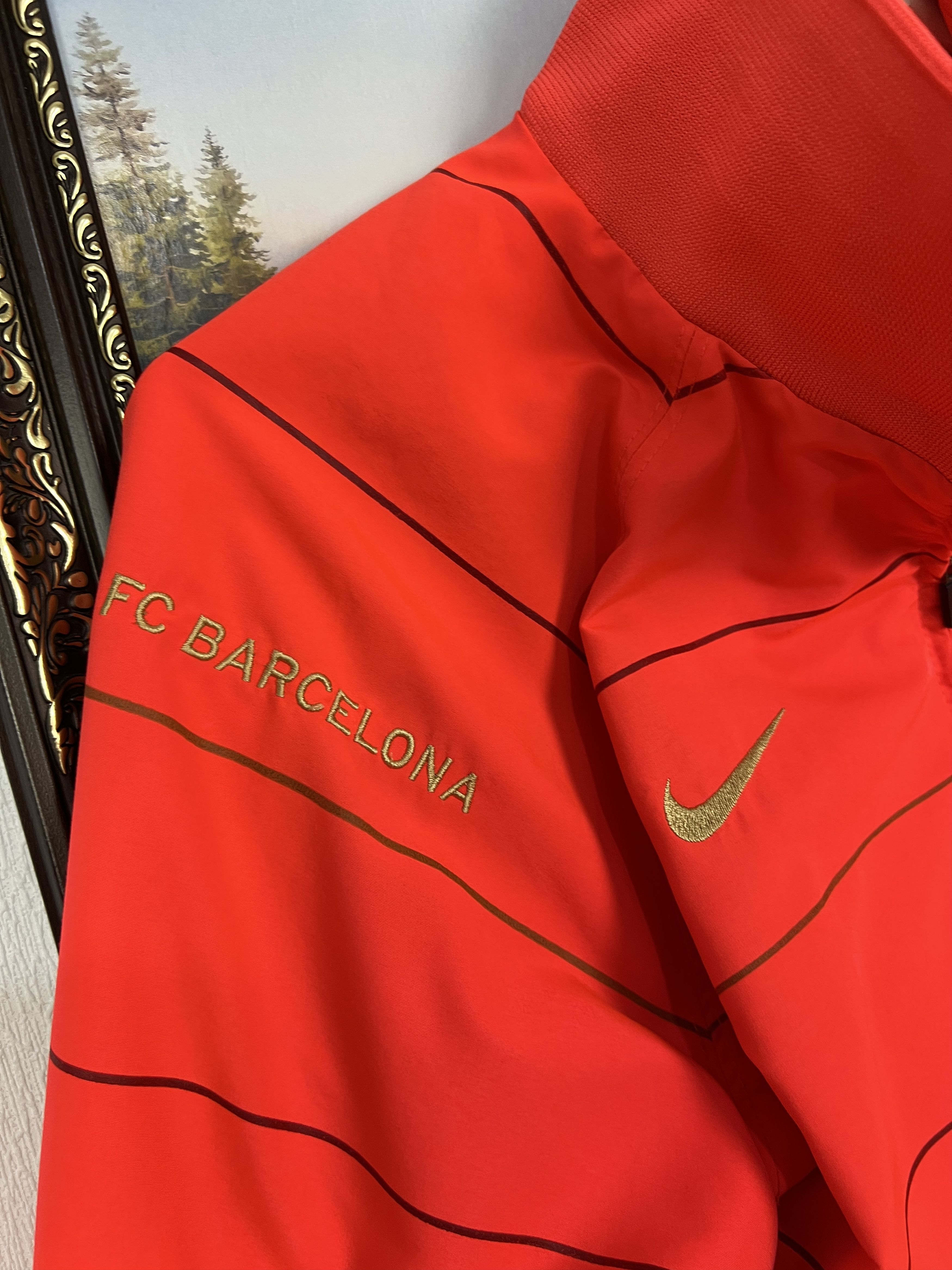 Nike Vintage Nike FC Barcelona Football Jacket Soccer Orange Size US M / EU 48-50 / 2 - 11 Thumbnail
