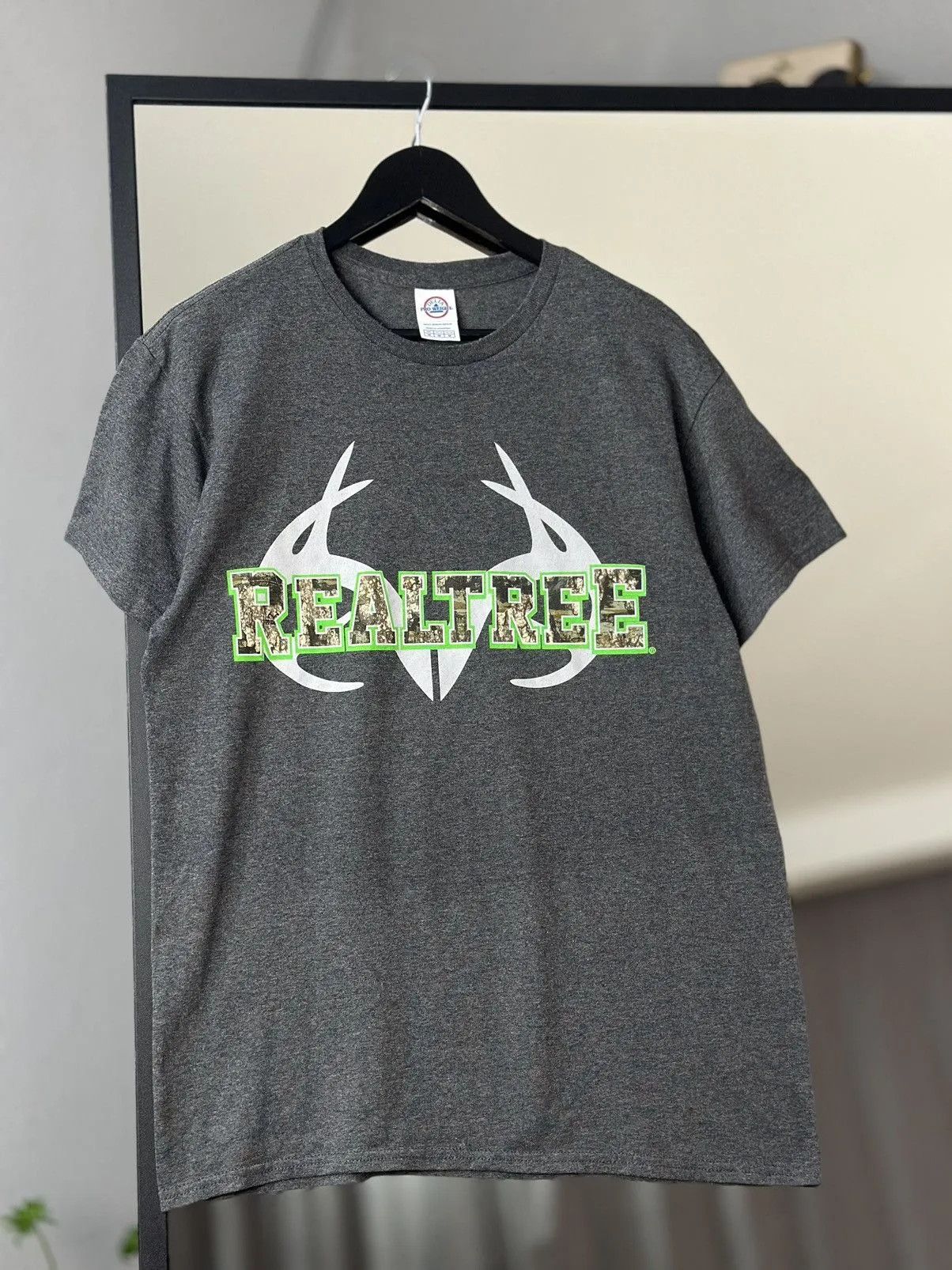 Realtree Vintage Real Tree T-shirt military Y2K streetwear Green Size US M / EU 48-50 / 2 - 1 Thumbnail