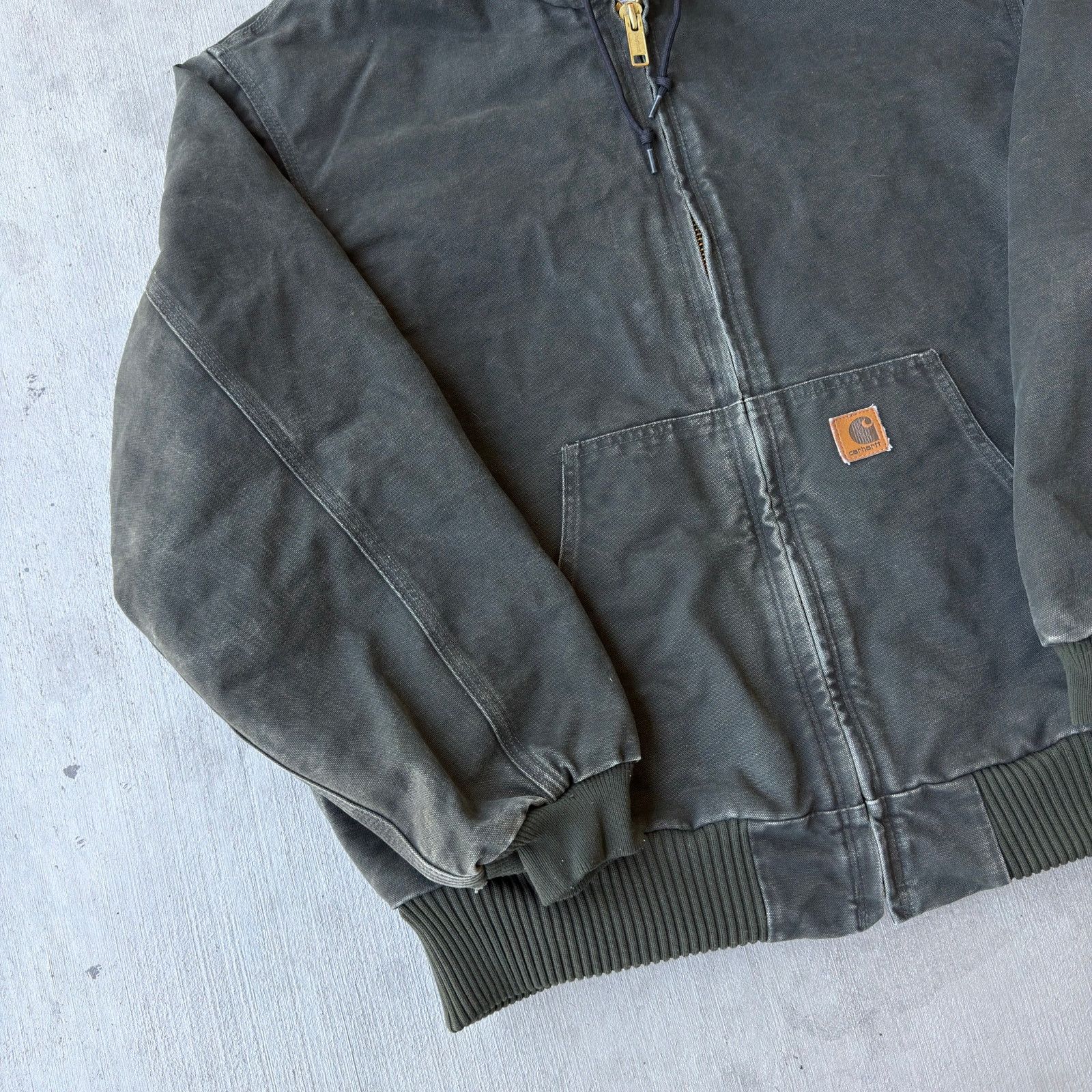Carhartt × Vintage Carhartt J130 MOS green hooded work wear jacket XL Size US XL / EU 56 / 4 - 2 Thumbnail