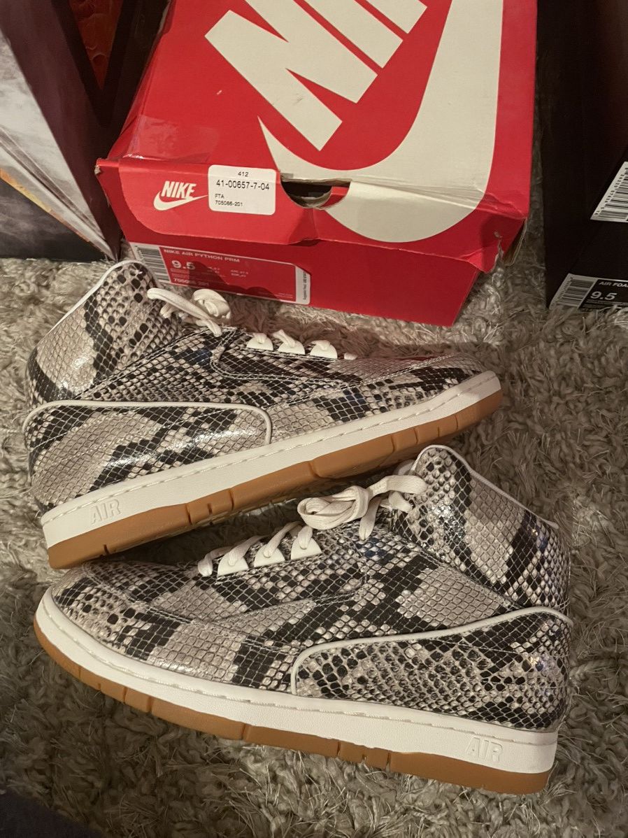 Nike Nike Air Python Premium Brown Snake Skin Size US 9.5 / EU 42-43 - 2 Thumbnail