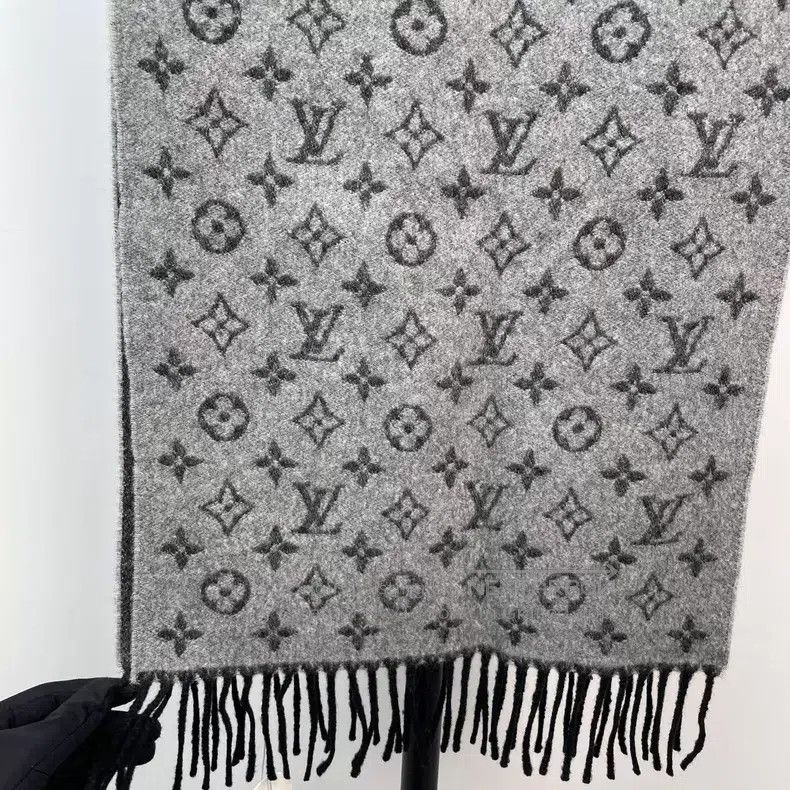 Louis Vuitton Louis Vuitton Black and grey gradient full-print cashmere Size ONE SIZE - 7 Thumbnail