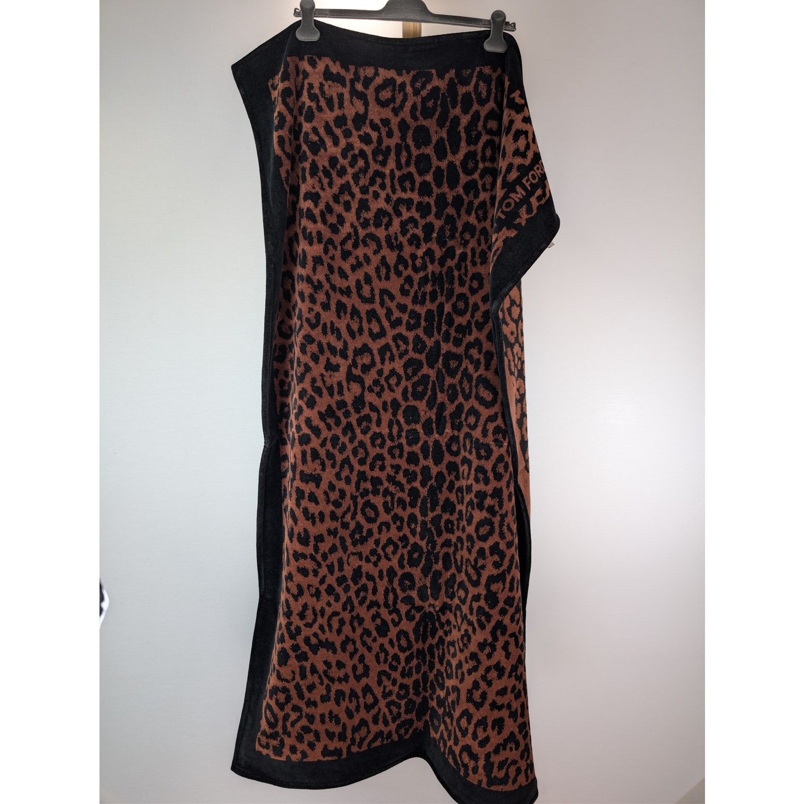 Tom Ford o1rshd1 Size: OS / Towel Towel In Leopard Brown Size ONE SIZE - 8 Thumbnail