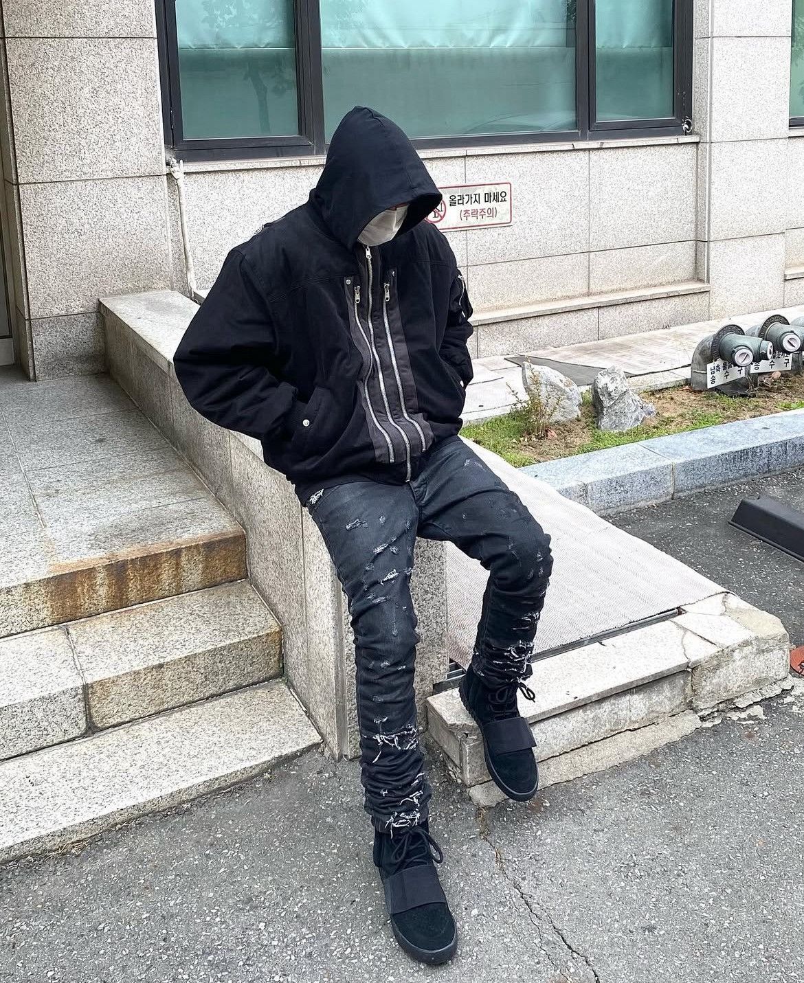 Le Grande Bleu (L.G.B.) Hedi style Undermycar Virgin Ataraxia destroyed grunge jeans Size US 30 / EU 46 - 2 Thumbnail