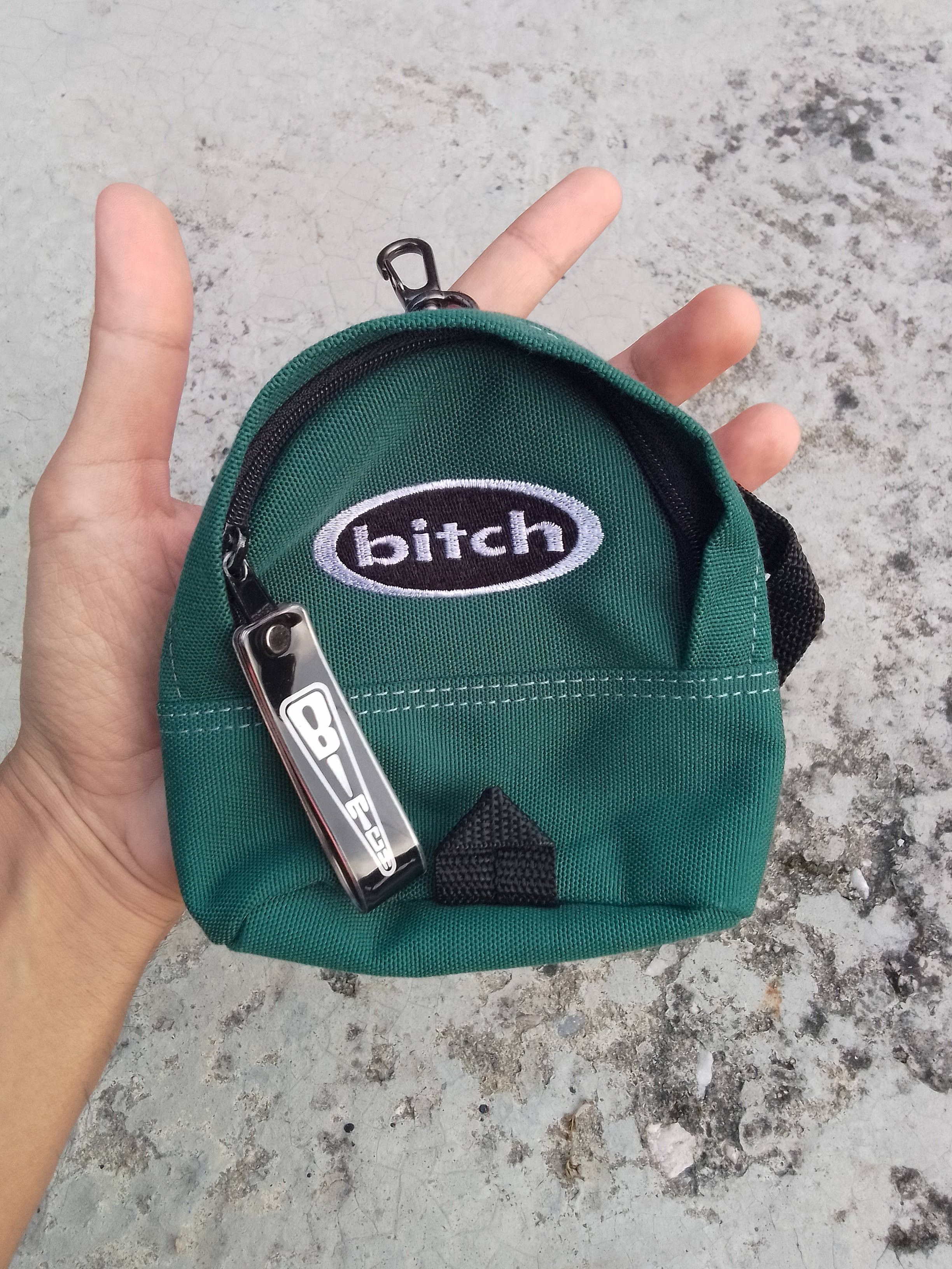 Vintage Vintage rare bitch skateboard mini backpack green Size ONE SIZE - 2 Thumbnail
