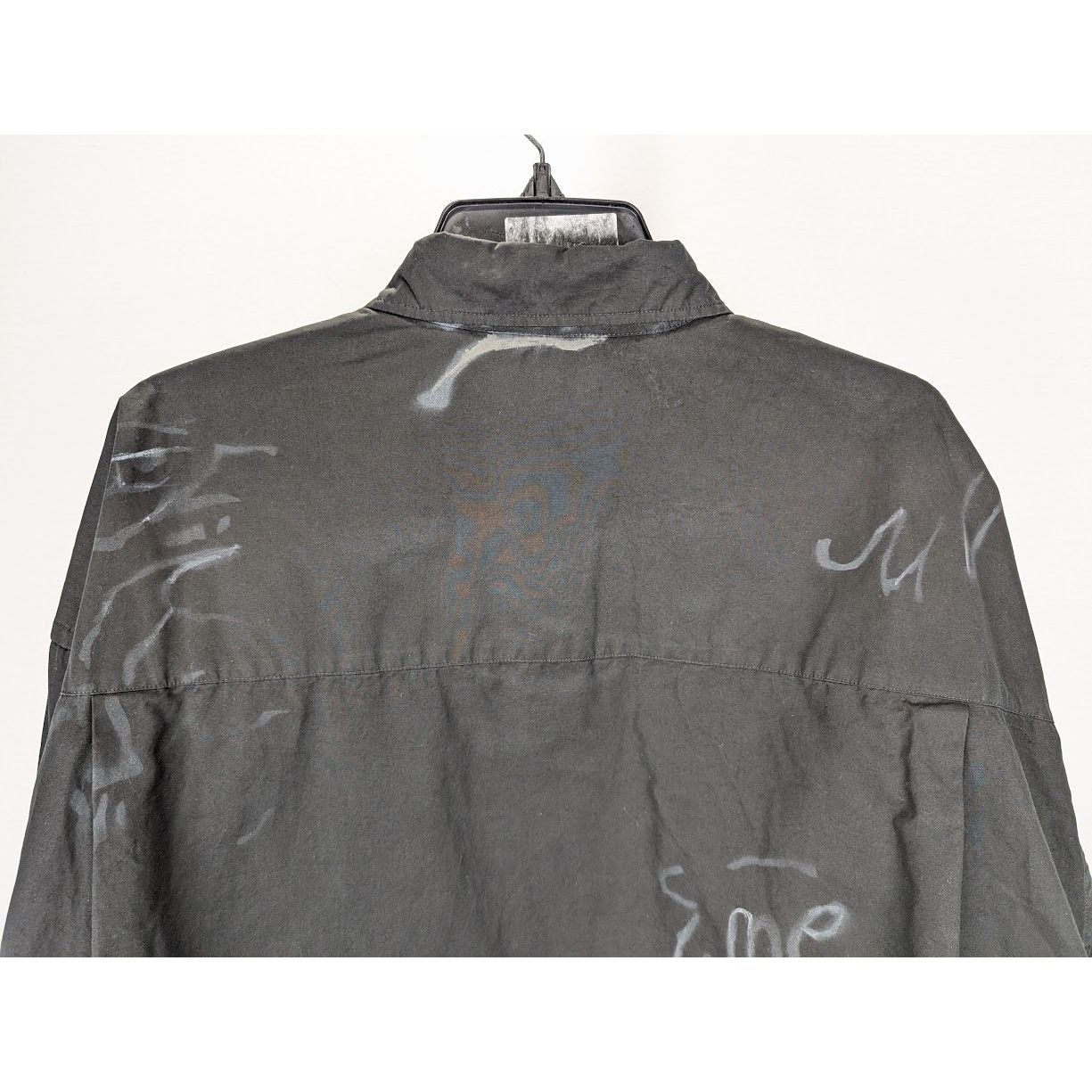 Balenciaga o1rshd1 Cotton Poplin Graffiti Oversized Shirt in Black Size US L / EU 52-54 / 3 - 11 Thumbnail