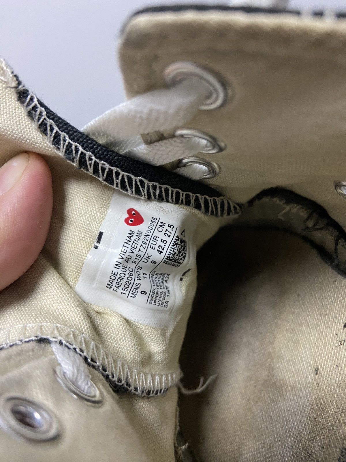 Comme des Garcons PLAY × Converse × Vintage Play Come Des Garcons x Converse Vintage Low Top Size US 9 / EU 42 - 11 Thumbnail