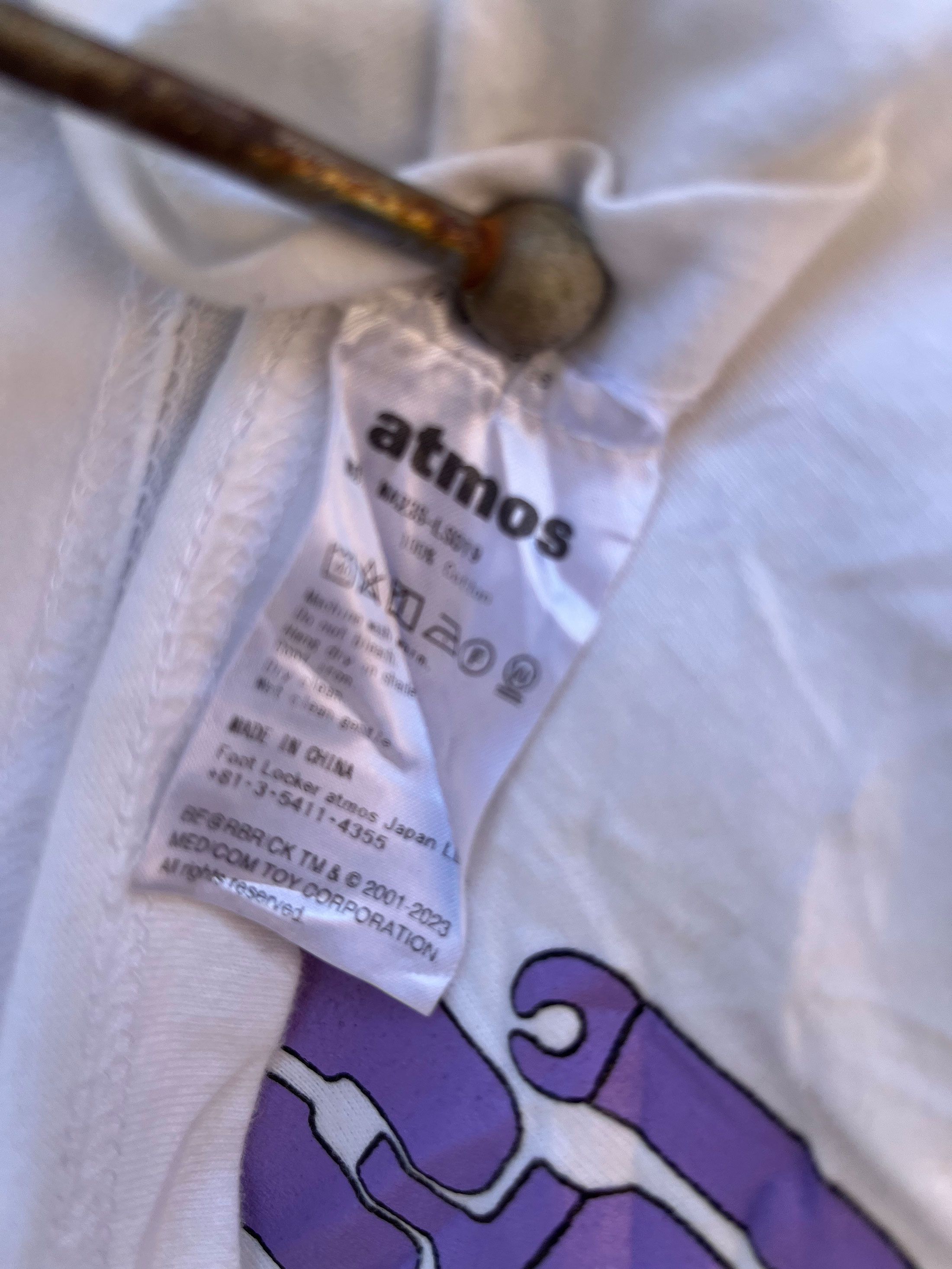 Japanese Brand × Medicom Toy × atmos atmos Japan Be@rbrick Tear Away Spell Out Size US M / EU 48-50 / 2 - 5 Thumbnail