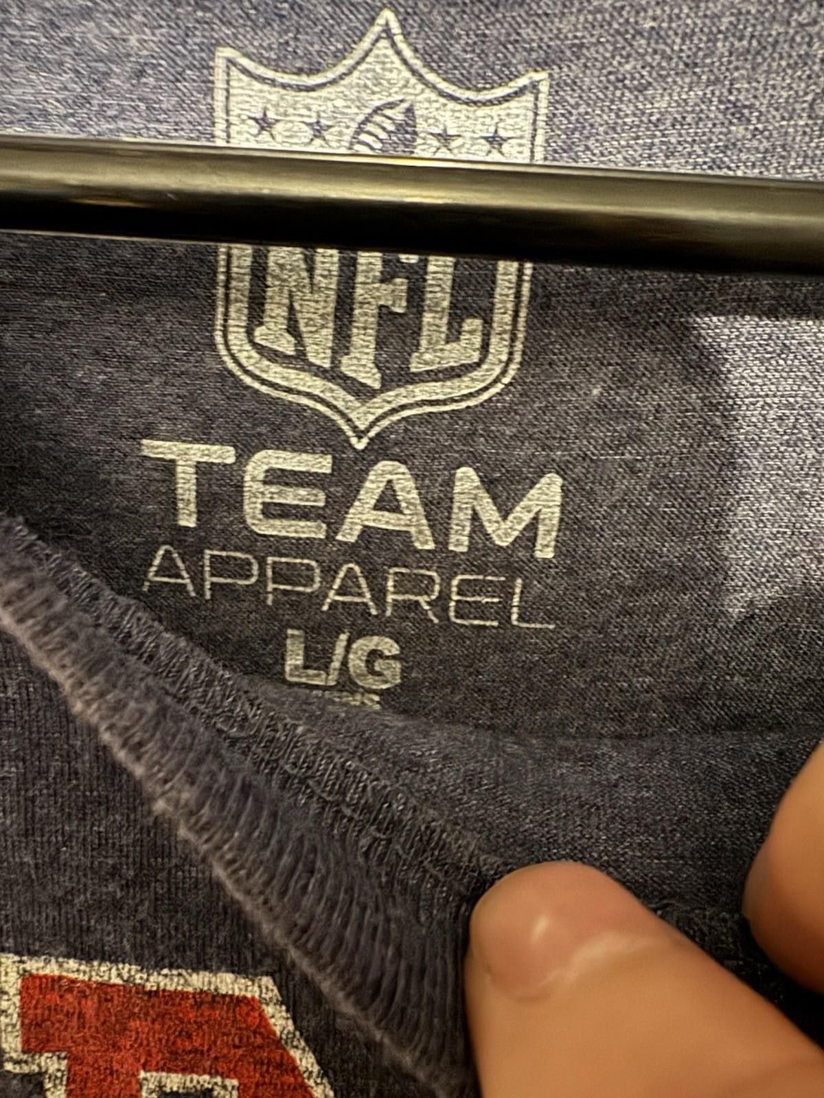 The Unbranded Brand New England Patriots T Shirt Men L Blue Tee NFL Football Size ONE SIZE - 4 Thumbnail