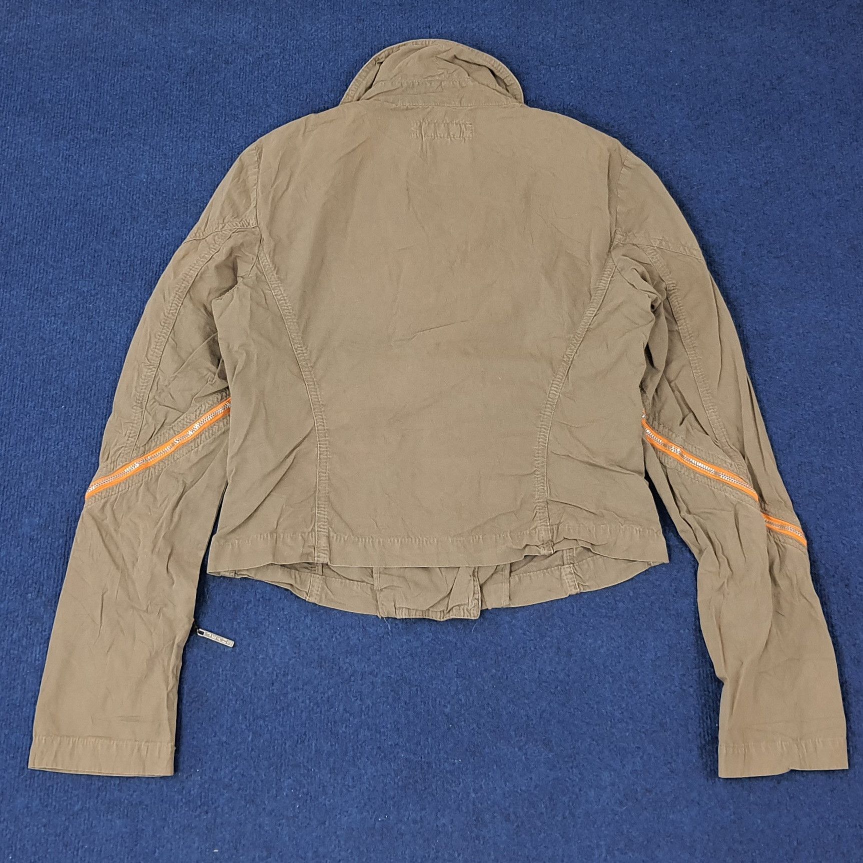 Versace Jeans Couture × Vintage Vintage Versace Jeans Couture Jacket C221N2 Size XS / US 0-2 / IT 36-38 - 2 Thumbnail