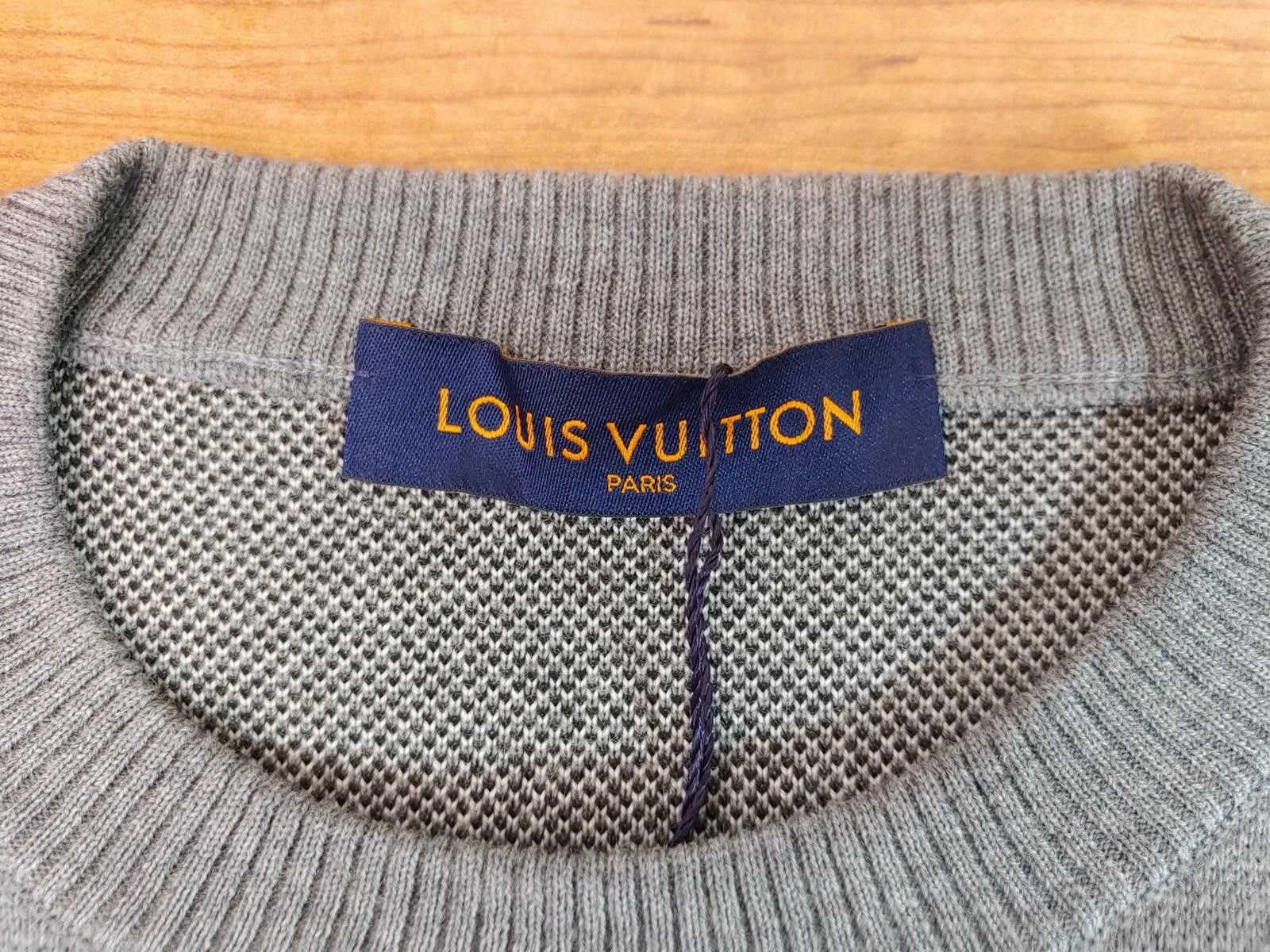 Louis Vuitton Louis Vuitton Menswear Studio & Atelier Sweater in Grey Size US L / EU 52-54 / 3 - 5 Thumbnail