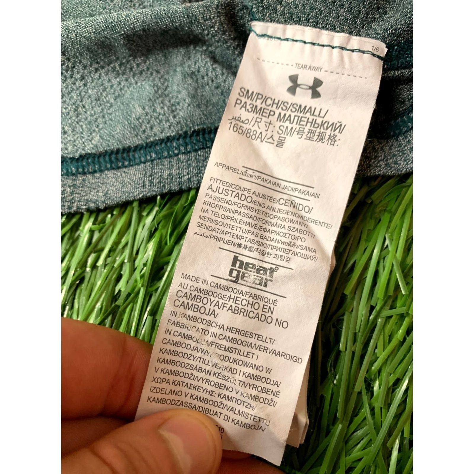 Under Armour UNDER ARMOUR HEATGEAR MENS T-Shirt Jersey S Gray and Green CrossFit 2017 Season Short Sleeve Size US S / EU 44-46 / 1 - 6 Thumbnail