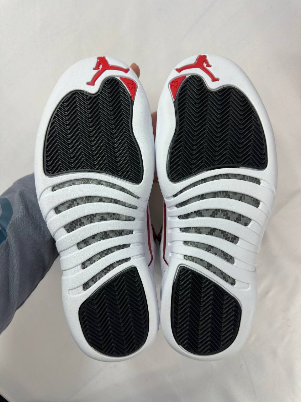 Nike Nike Air Jordan 12 Retro 'Twist' CT8013-106 Worn Once Size US 8.5 / EU 41-42 - 8 Thumbnail