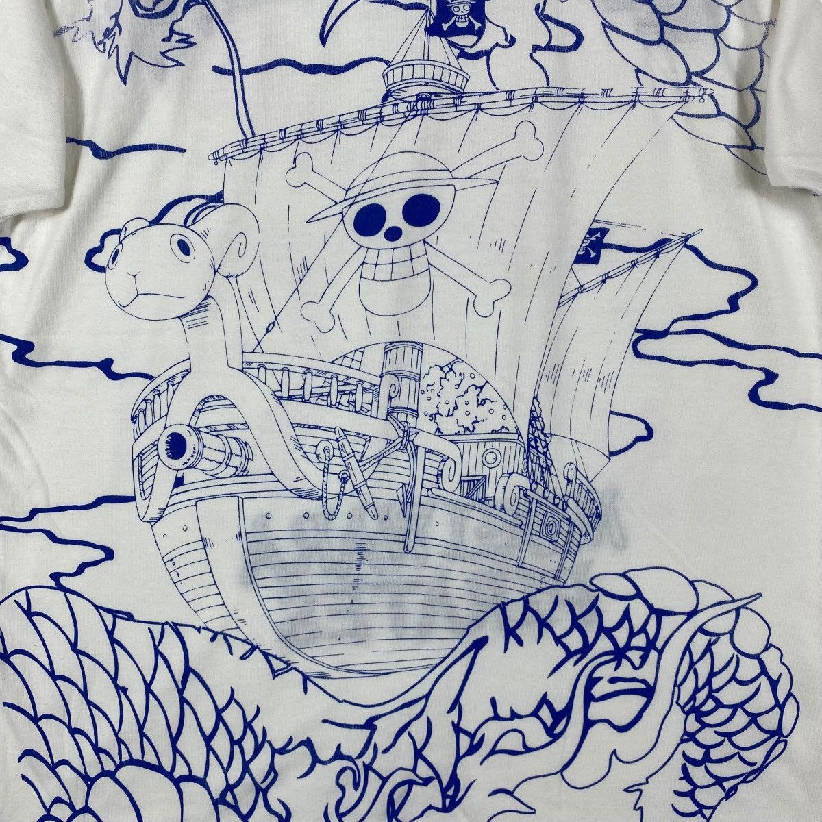 Anime × Japanese Brand ONE PIECE Going Merry Mugiwara Pirates Embroidery Anime Tee Size US M / EU 48-50 / 2 - 2 Thumbnail