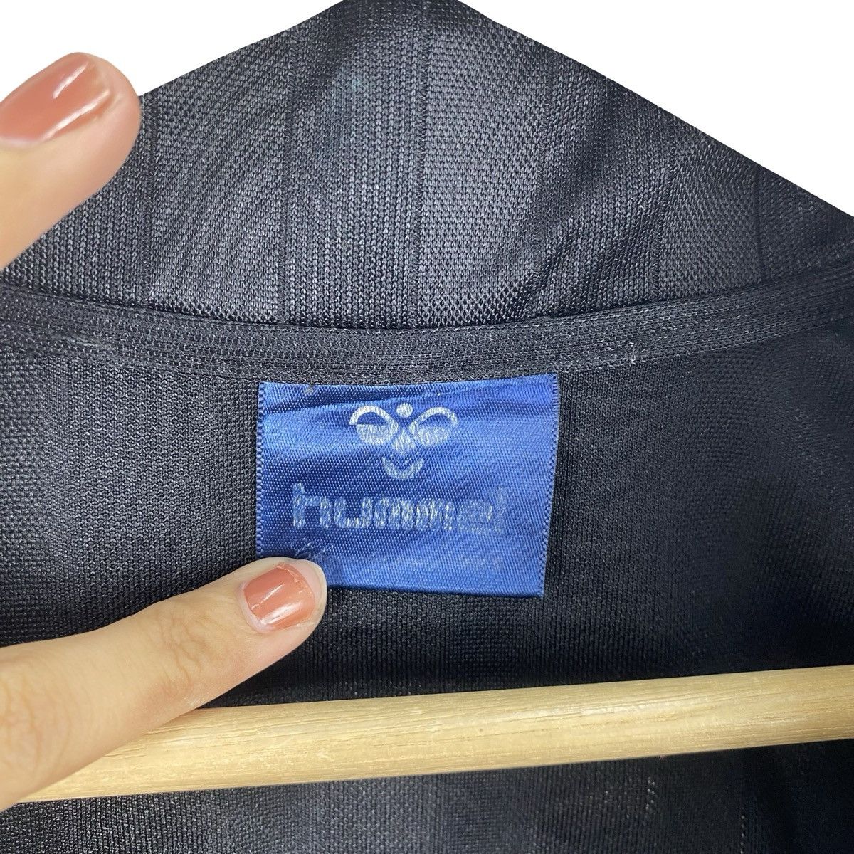 Hummel Vintage HUMMEL TRACK Jacket Chevron Striped Full Zip Size US XL / EU 56 / 4 - 9 Thumbnail