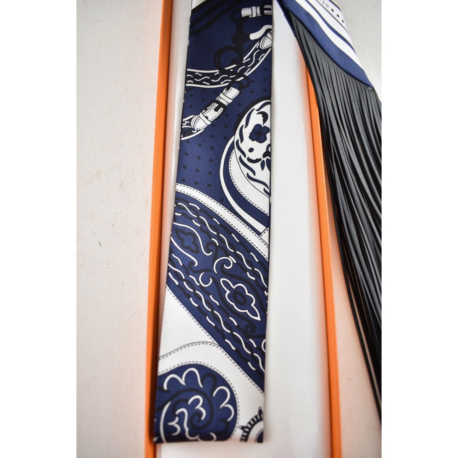Hermes Hermes Scarf Festival Des Amazones Noir Black Fringe Leather Size ONE SIZE - 8 Thumbnail