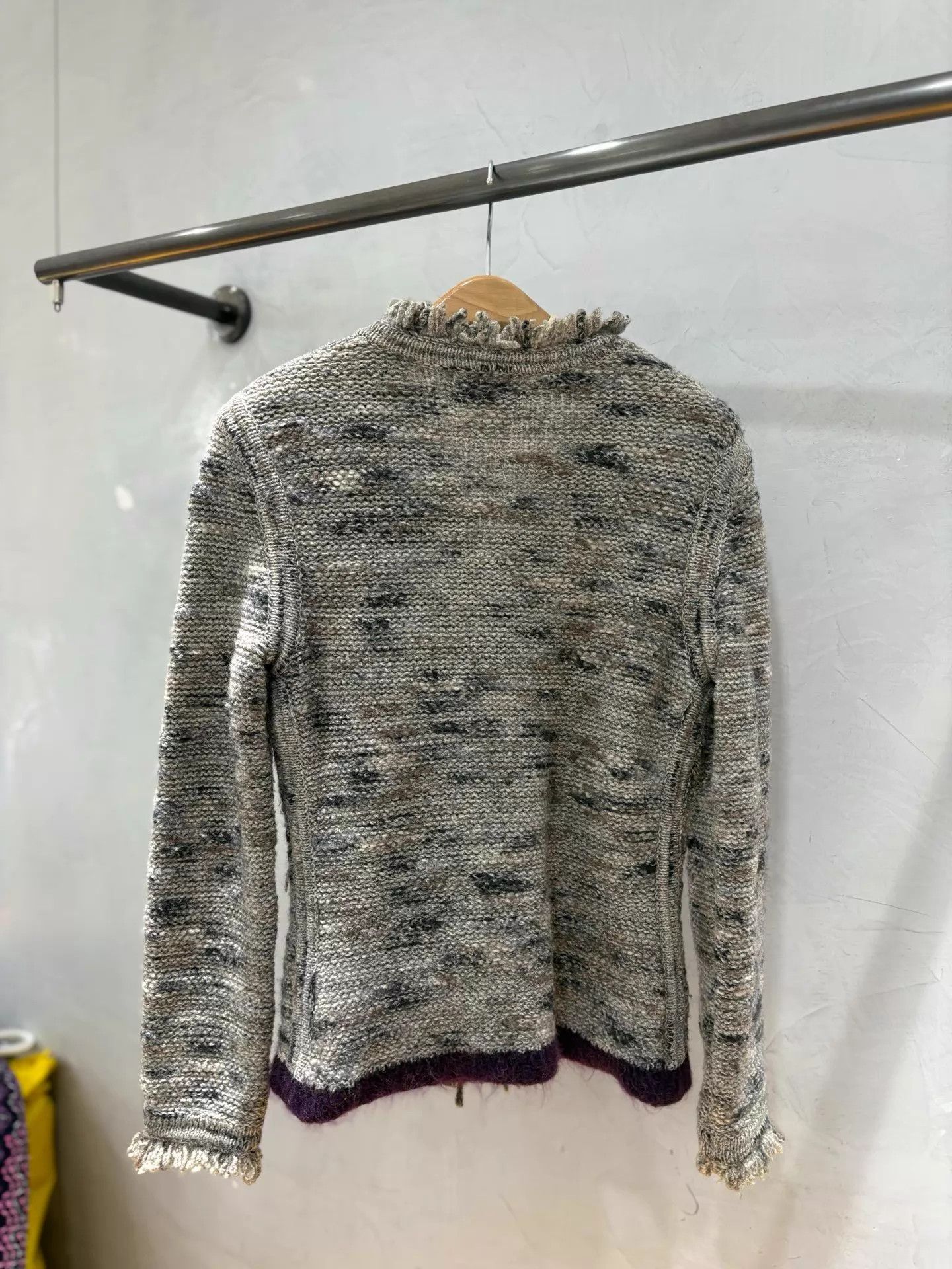 Chanel Chanel Vtg Gray-Purple Tweed V-neck Jacket Women's 36 99New Size XS / US 0-2 / IT 36-38 - 5 Thumbnail