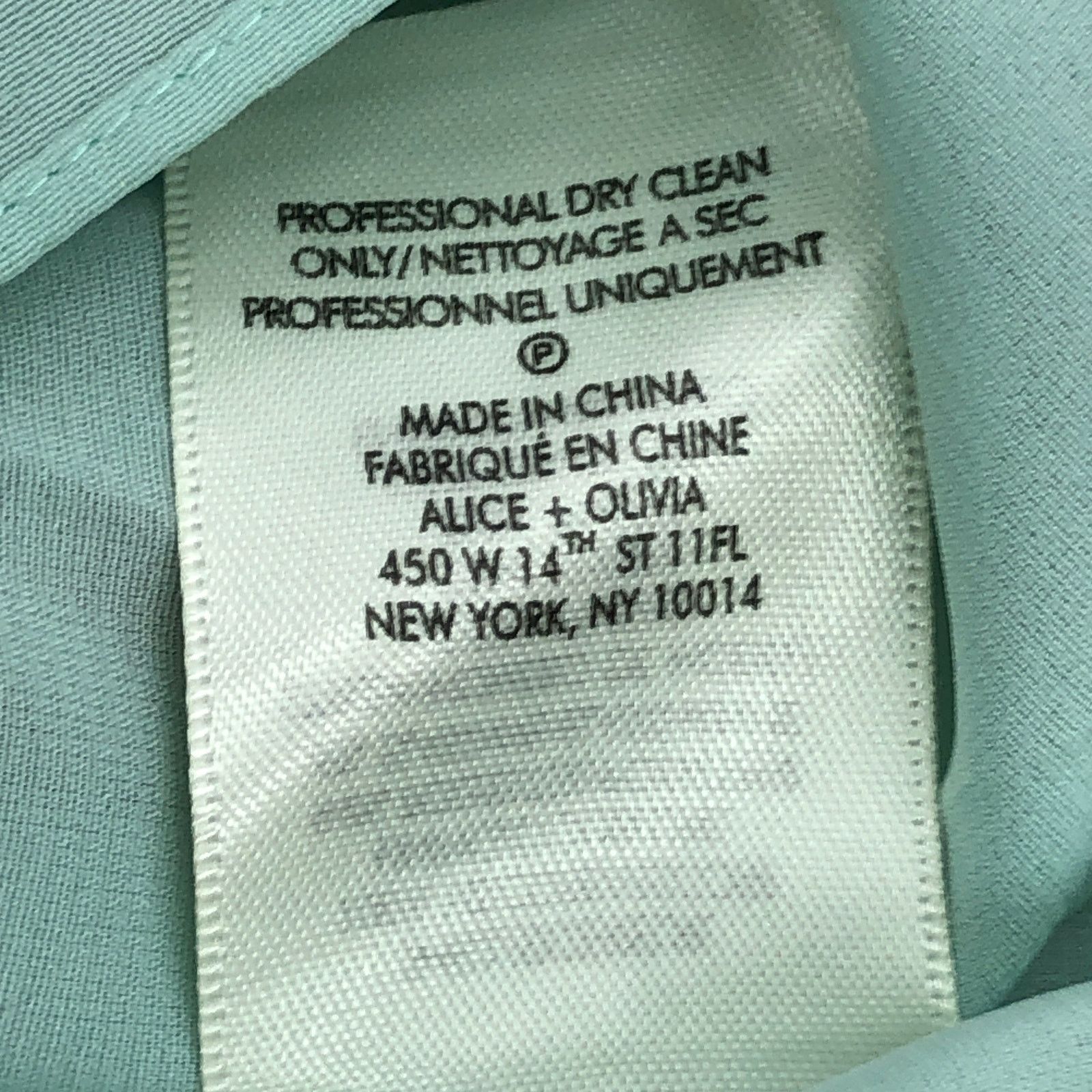 Alice + Olivia Alice + Olivia Sz XS Top Annmarie Smocked High Neck Tank NEW Size XS / US 0-2 / IT 36-38 - 16 Thumbnail