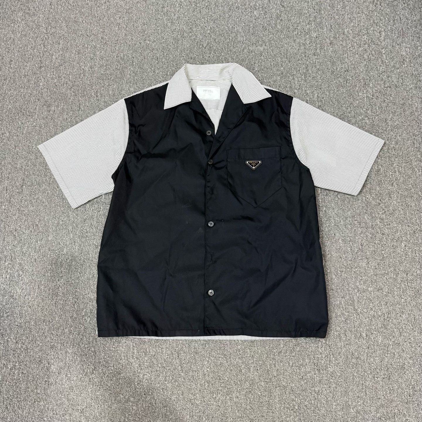 Prada Prada Nylon Panel Triangle Logo Short-Sleeve Shirt Size US M / EU 48-50 / 2 - 1 Thumbnail