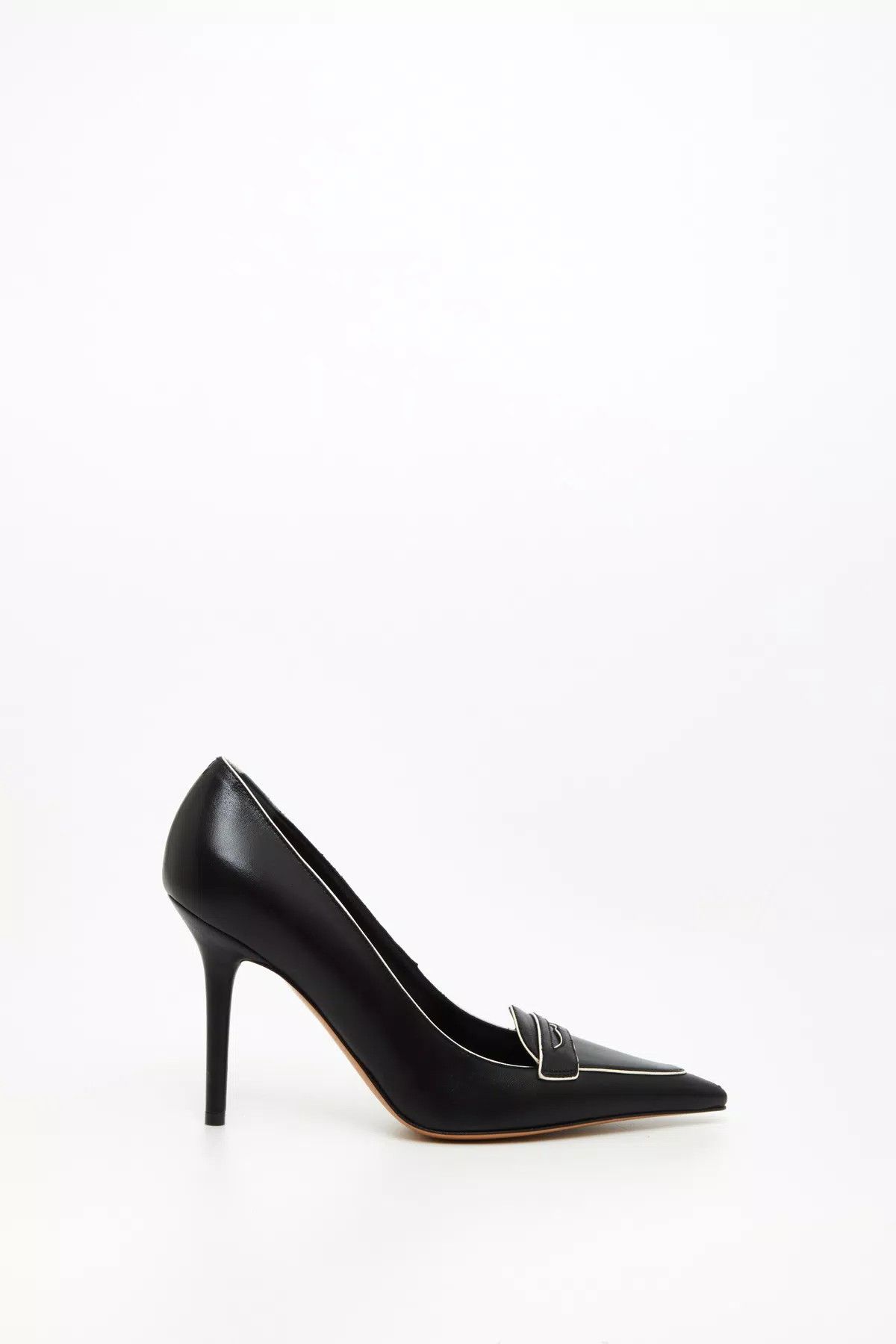 Valentino o1s1wg110426 Pumps in Black Size US 7 / IT 37 - 1 Thumbnail