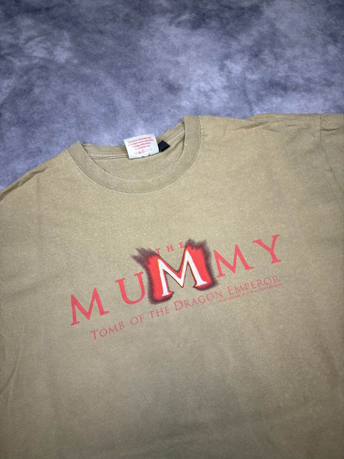 Universal Studios × Vintage Vtg Universal Studios Revenge of The Mummy Tee T Shirt Movie Size US M / EU 48-50 / 2 - 2 Thumbnail
