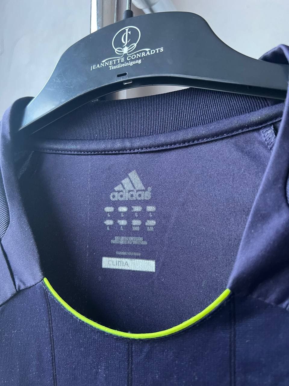 Adidas 2012/13 REAL MADRID AWAY SOCCER JERSEY FOOTBALL SHIRT ADIDAS Size US L / EU 52-54 / 3 - 10 Thumbnail