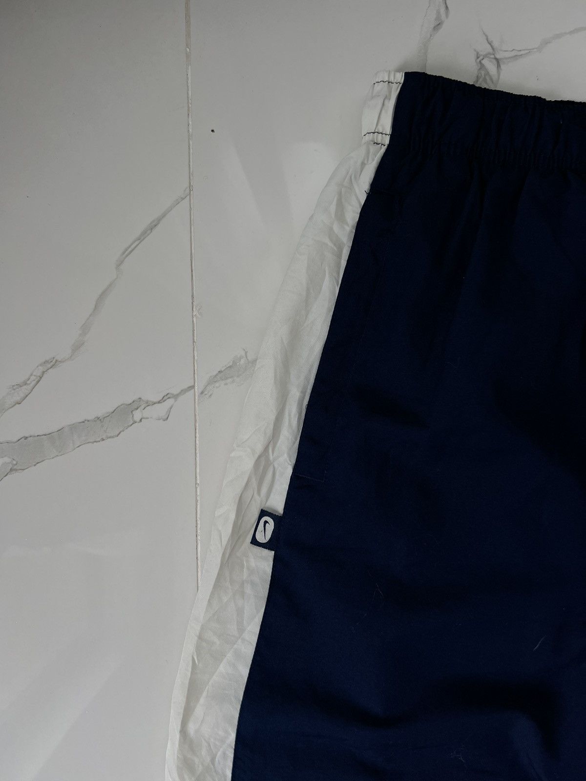 Nike × Vintage 90’s NIKE BOTTOM SWOOSH LOGO BAGGY Y2K TRACK PANTS Size US 34 / EU 50 - 4 Thumbnail