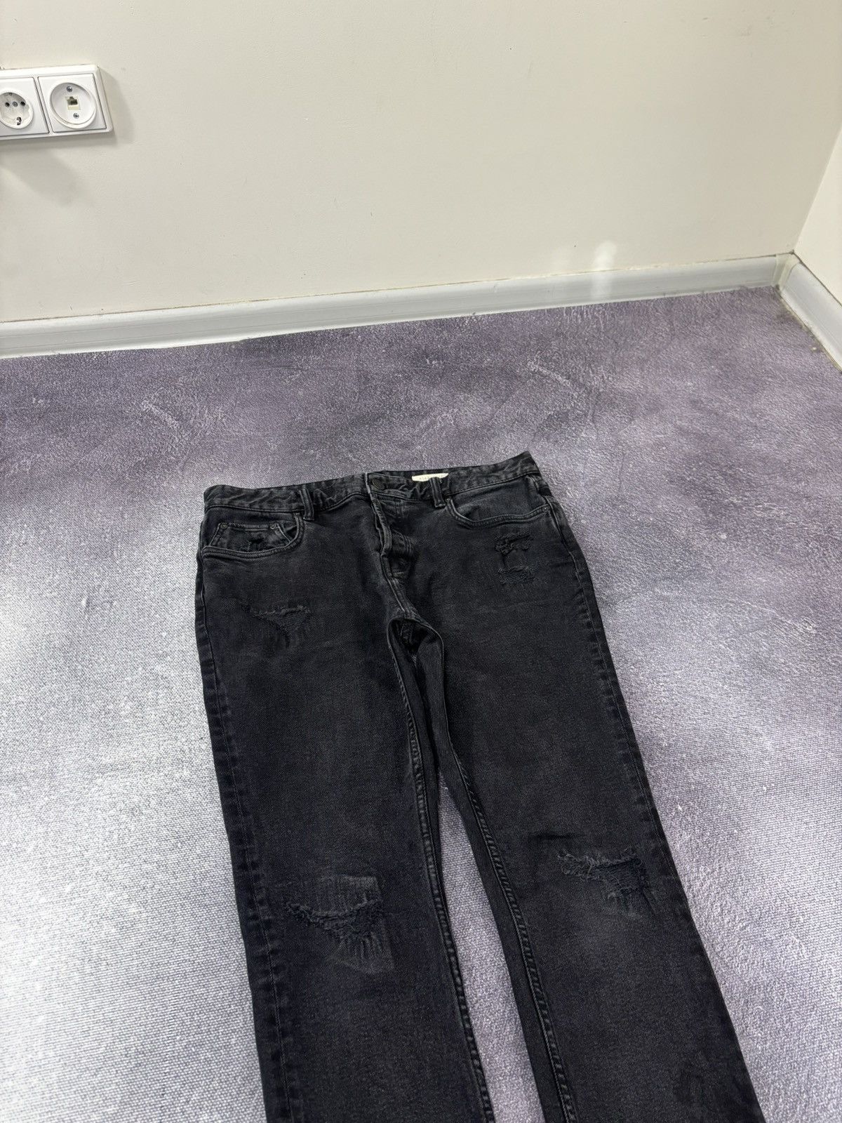 Allsaints AllSaints Cigarette Damaged Men’s Slim Tapered Denim Jeans Size US 33 - 5 Thumbnail