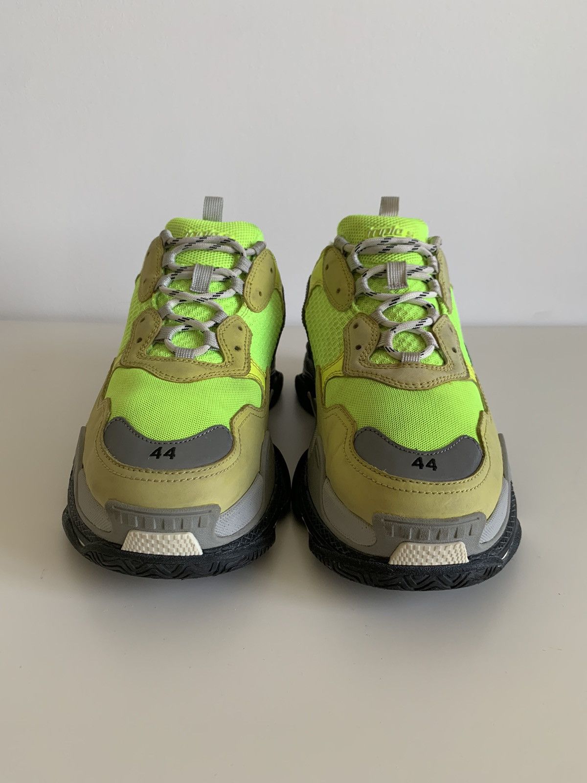 Balenciaga Balenciaga Triple S - Neon Yellow Size US 11 / EU 44 - 2 Thumbnail
