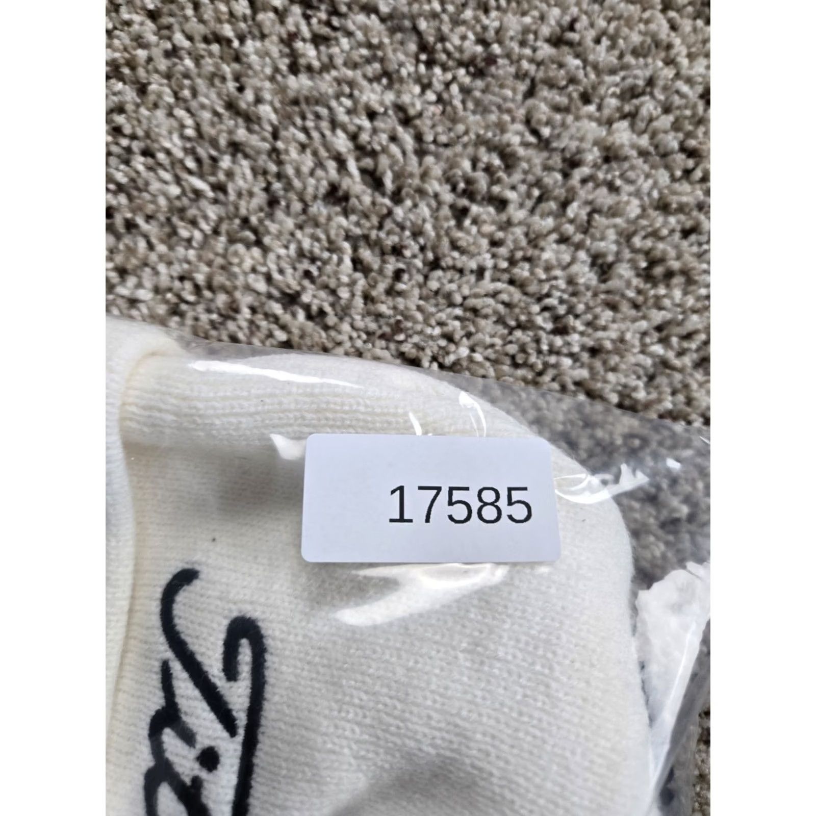 Titleist VINTAGE Titleist Beanie Hat White Pom Cuffed England Made Golf Men's One Size Knit Size ONE SIZE - 4 Thumbnail