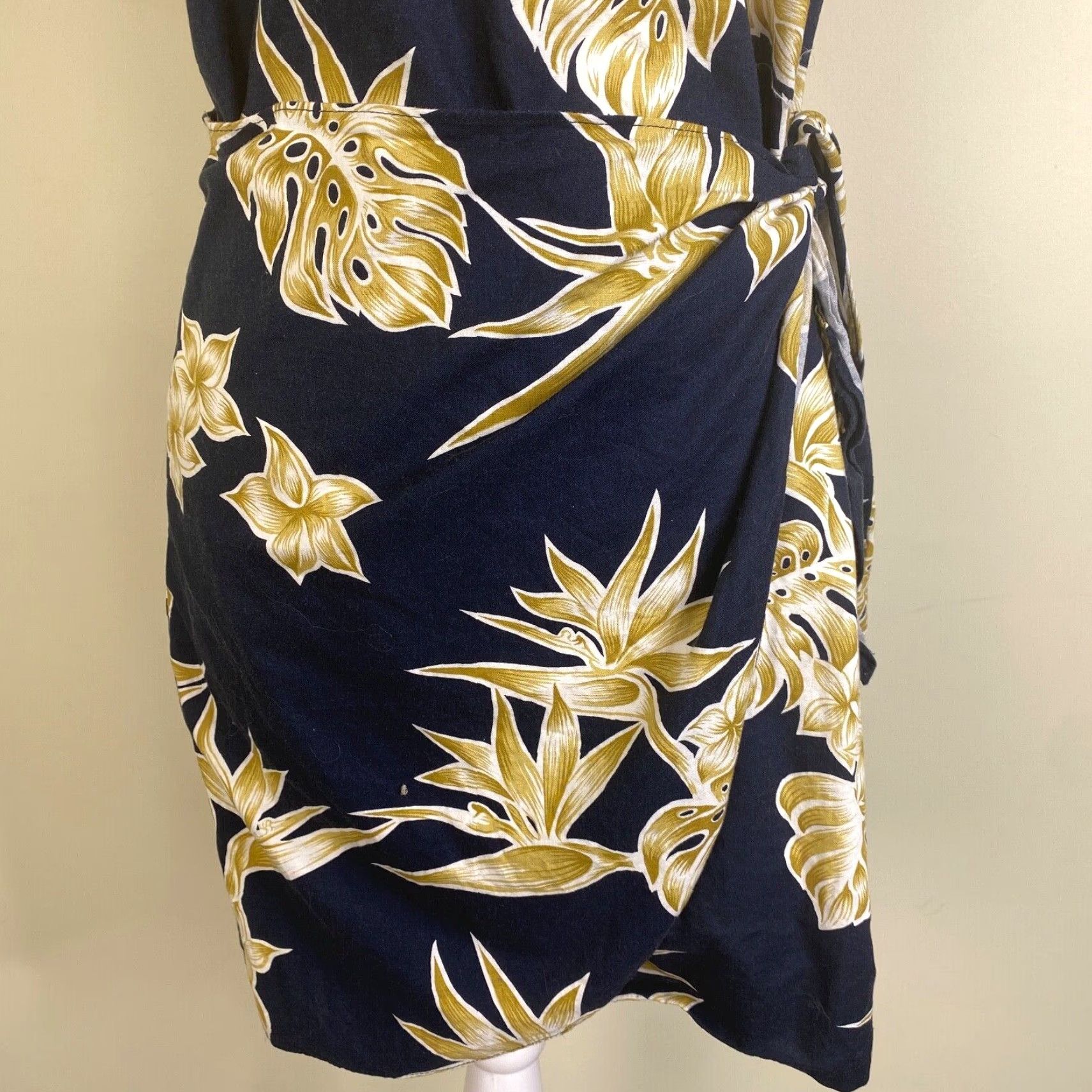 Vintage Pacific Legend Womens Dress XS Blue Sleeveless Hawaiian Floral Mini USA Size XS / US 0-2 / IT 36-38 - 3 Thumbnail