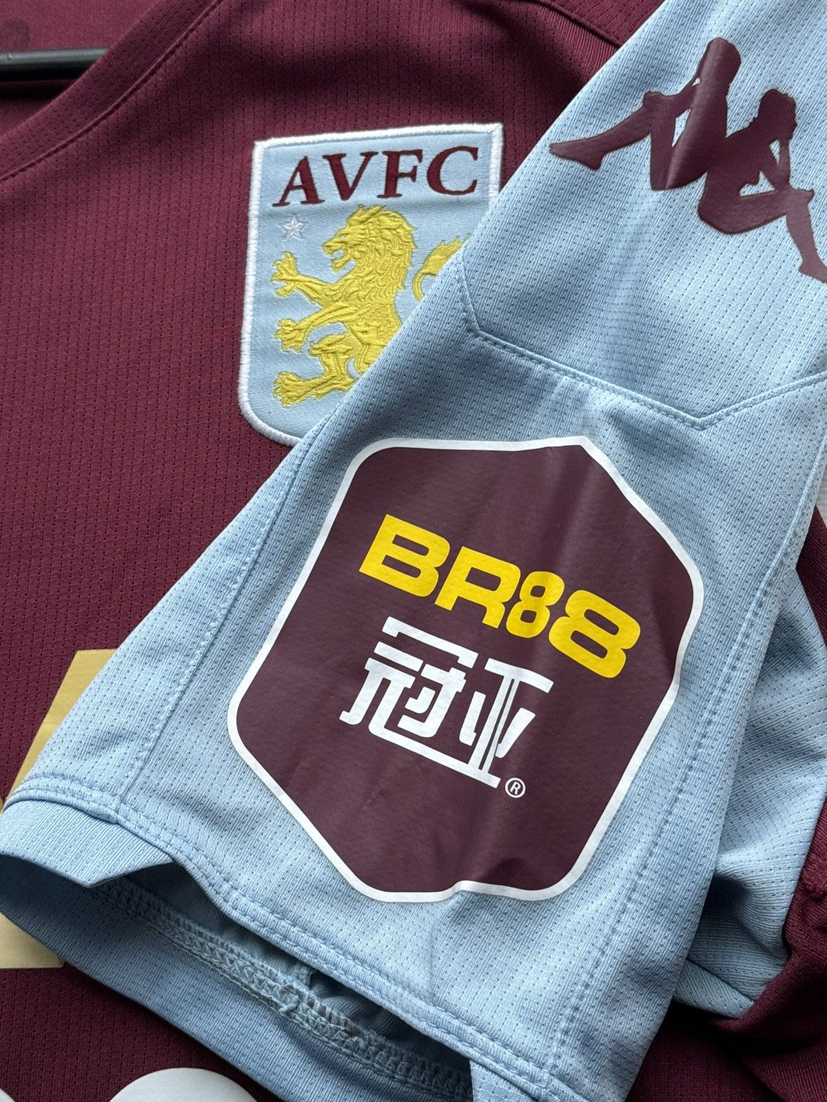 Kappa Aston Villa 19/20 Home Football Jersey Size US XL / EU 56 / 4 - 4 Thumbnail